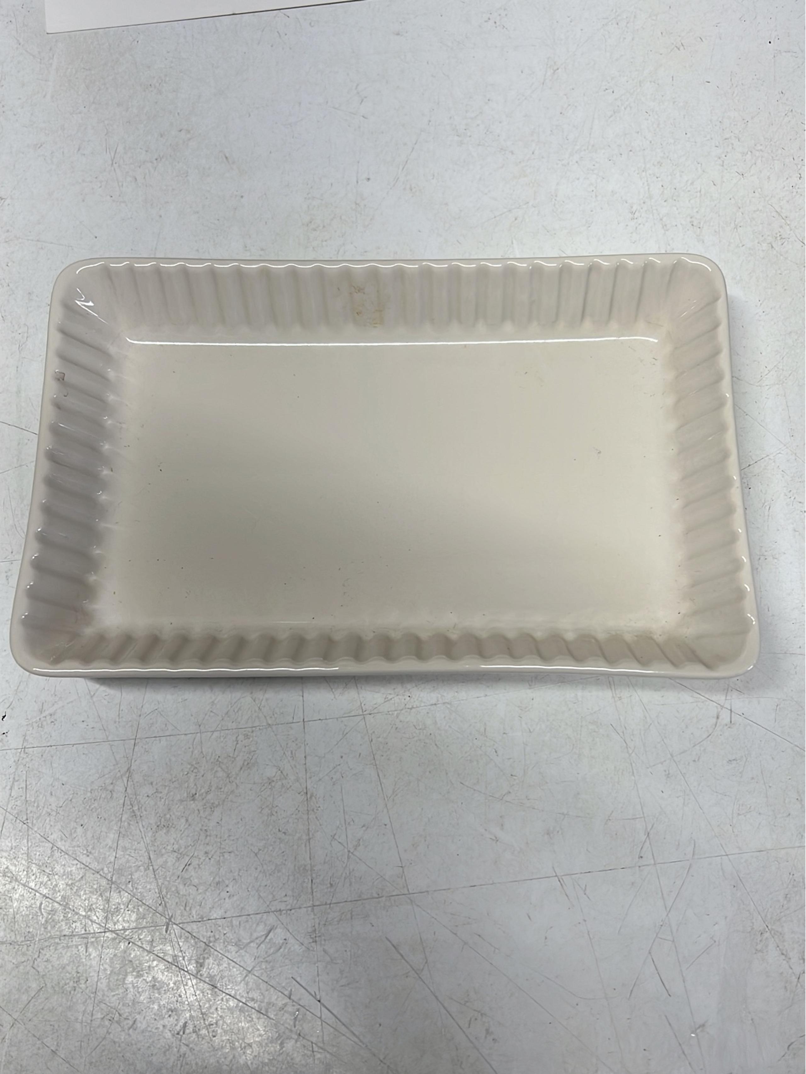 Longaberger baking dish 9x6x2
