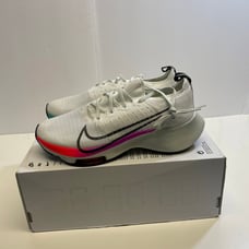 Nike Air Zoom tempo fw