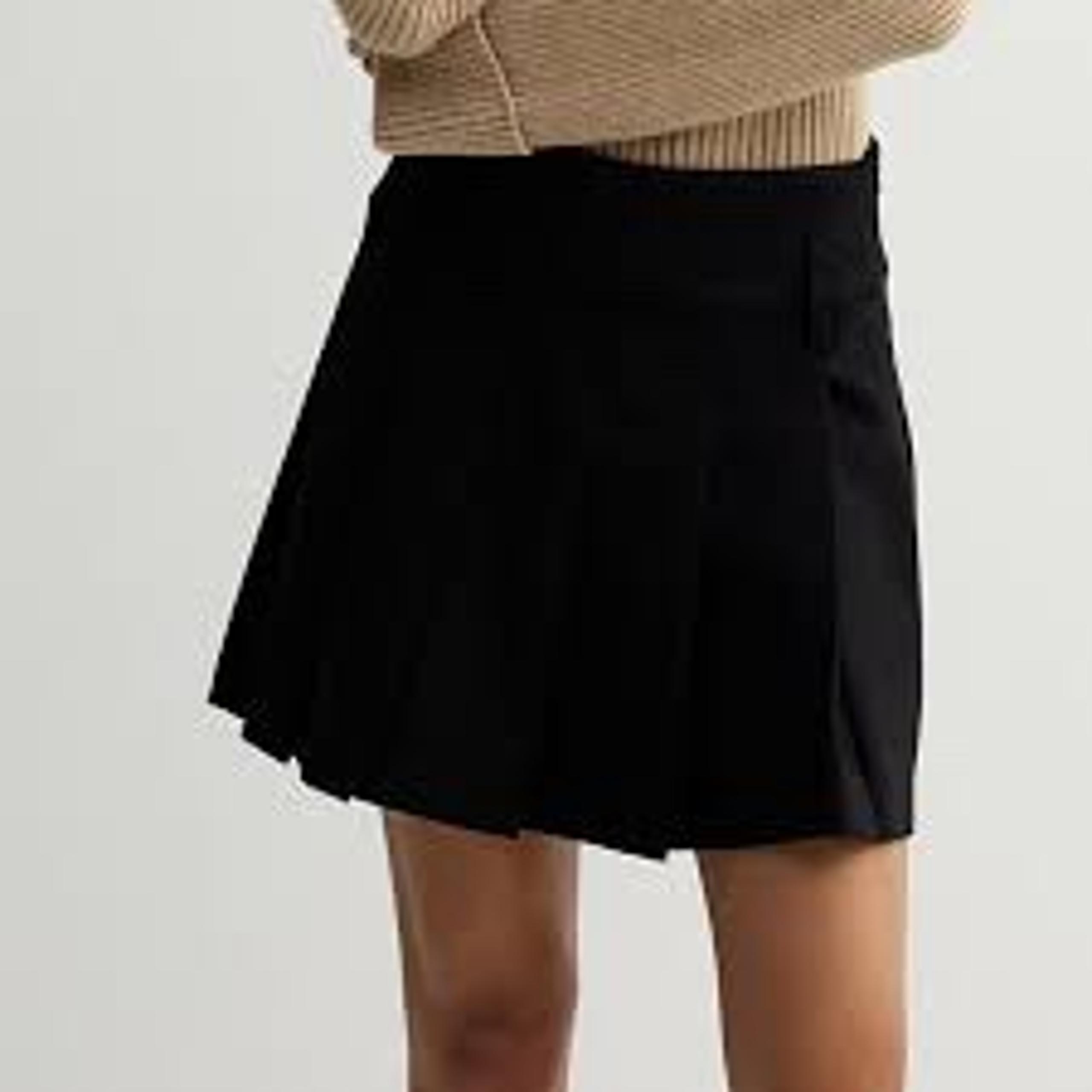 SO mini pleated Skirt