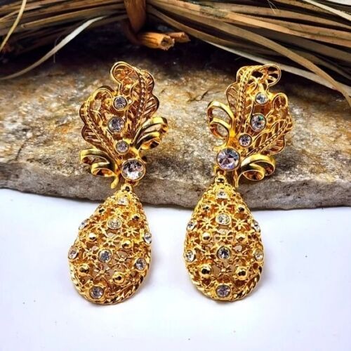Jose Maria Barrera for Avon 1993 Versatile Elegance Earrings Clip-On Rhinestone