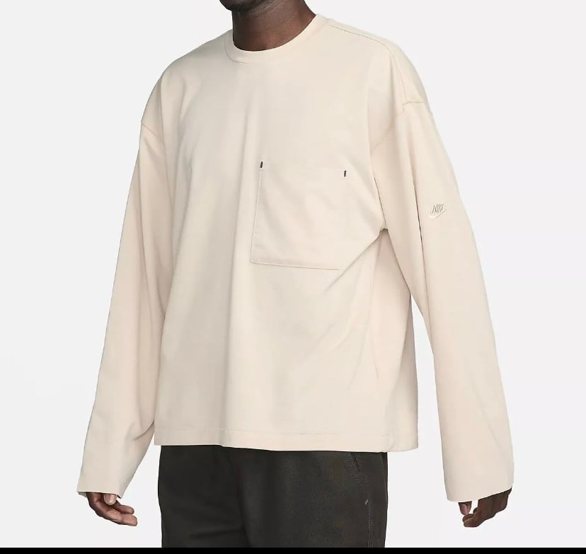 Nike Tech Pack Long Sleeve Shirt Men’s Training Sanddrift. FB7819-126