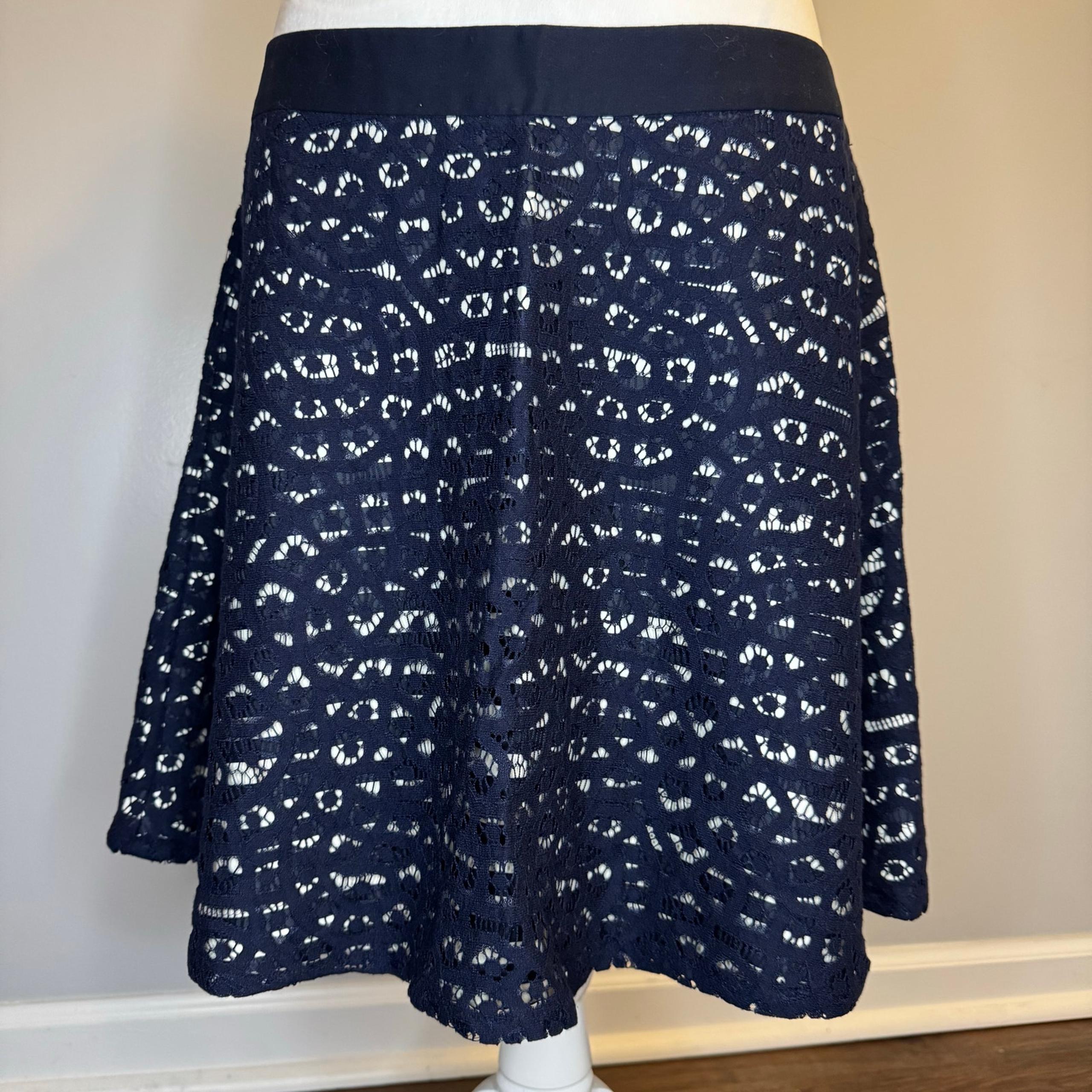 The Limited navy Lace overlay black white striped skirt size 10 A-line NXT