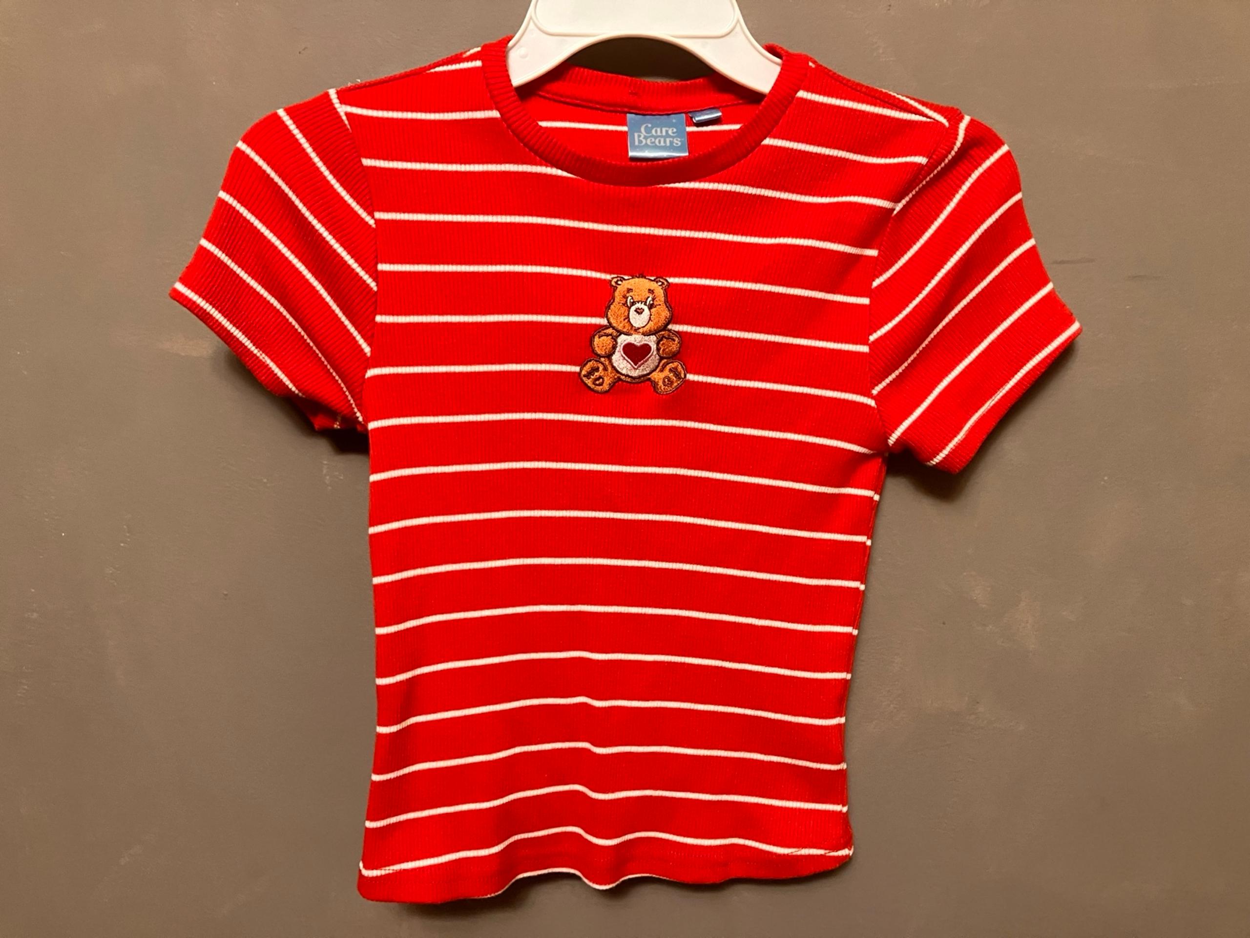 Women’s/juniors Carebear Shirt (Small)
