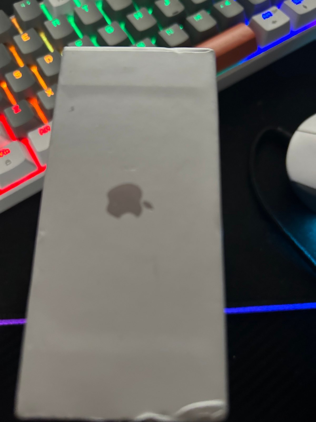 Apple AirPods Pro (2nd Generation) [SEND OFFERS]