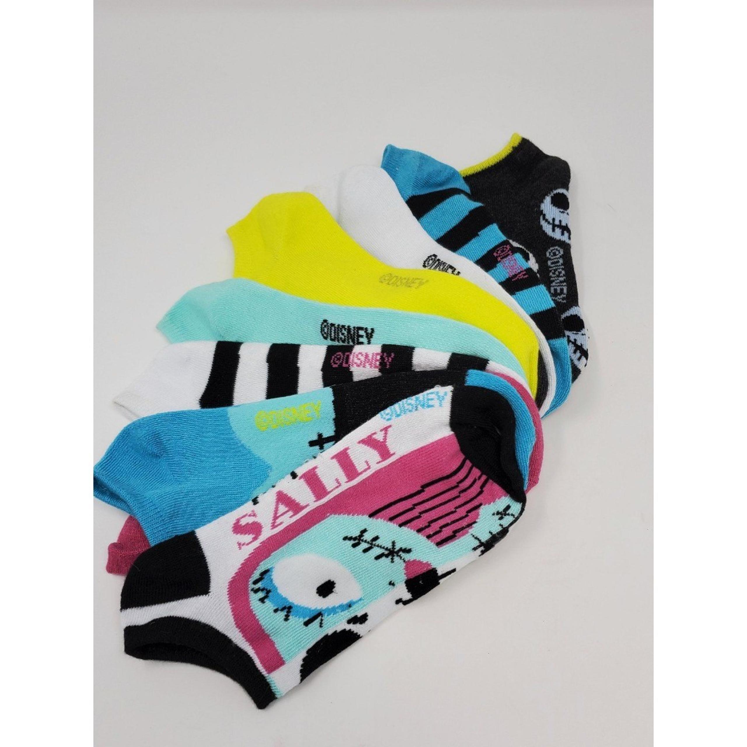 DISNEY THE NIGHTMARE BEFORE CHRISTMAS MIX & MATCH ANKLE SOCKS WOMEN OS NWOT