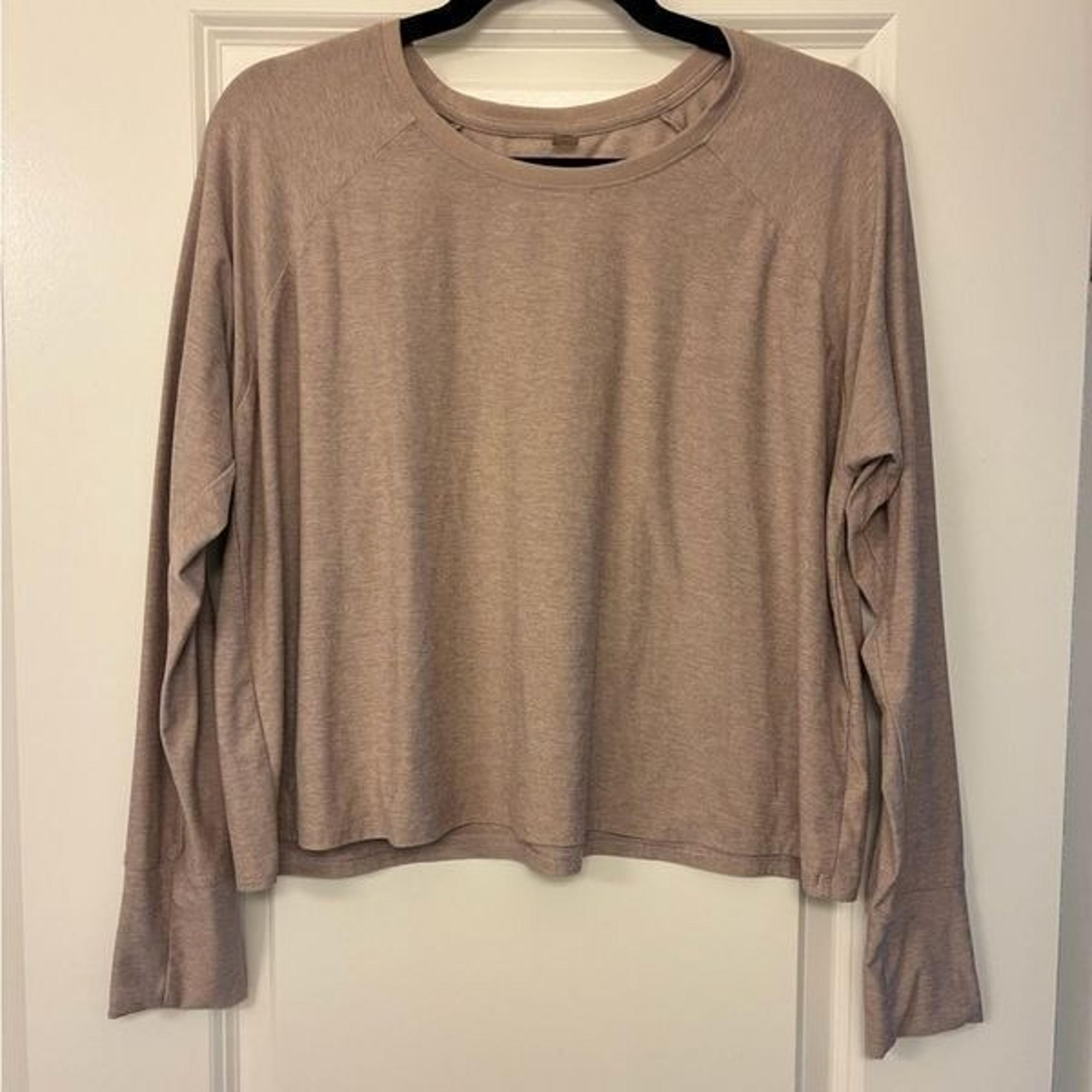 BEYOND YOGA Featherweight Daydreamer Pullover Muted Mauve Women’s Size Large