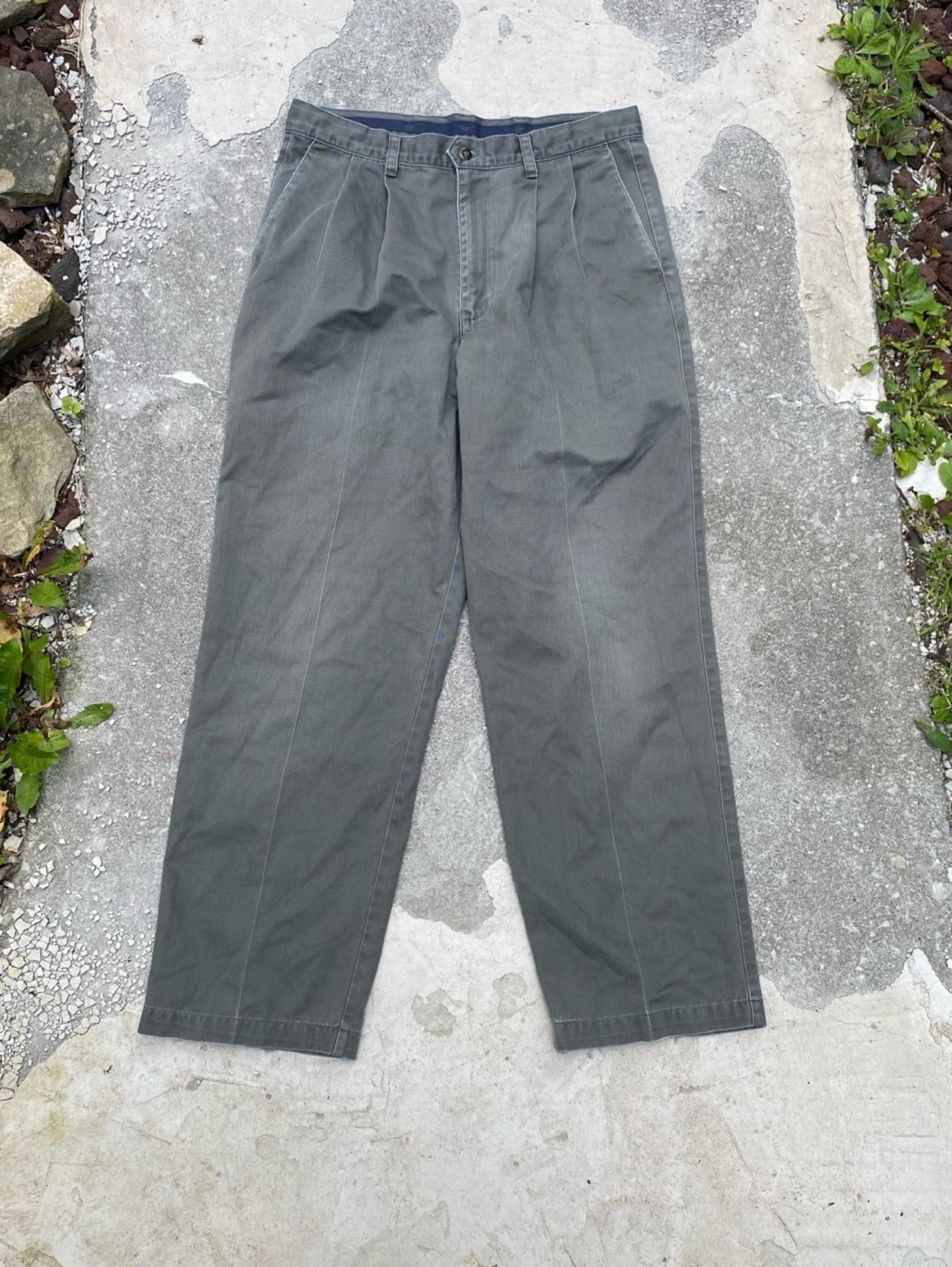 Dockers Men's Vintage Classic Fit Pleated Cotton Green Twill Pants Size W34/L31