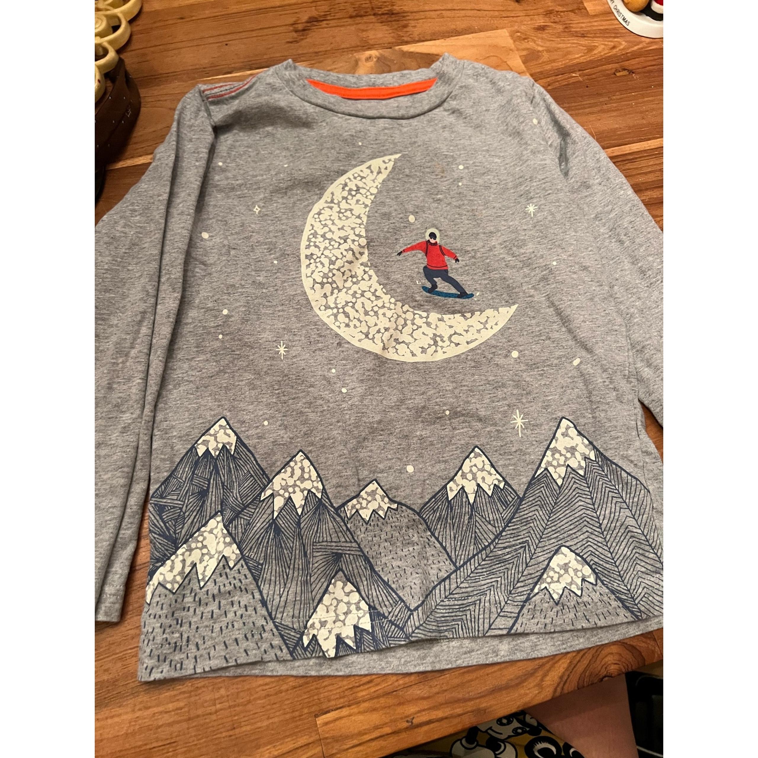 Mini Boden Boys T-Shirt Size 4-6 Long Sleeve Ski Glow In A Dark