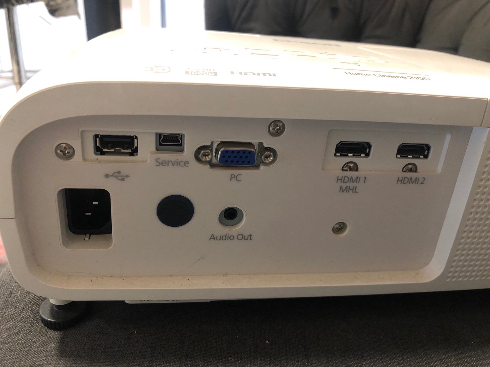 Epson projector like new in perfect condition