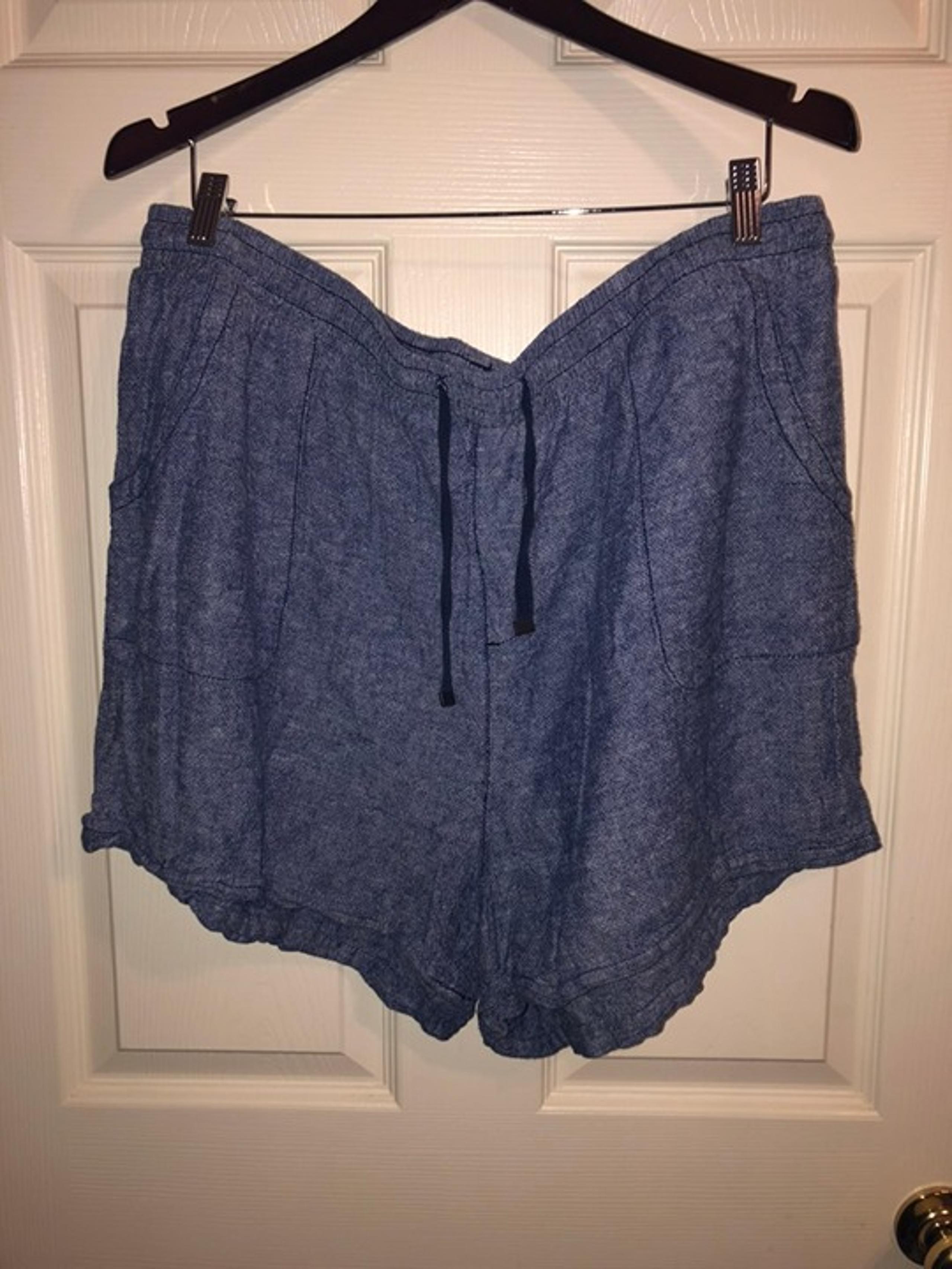 Time and Tru Shorts XXL Chambray Pull On