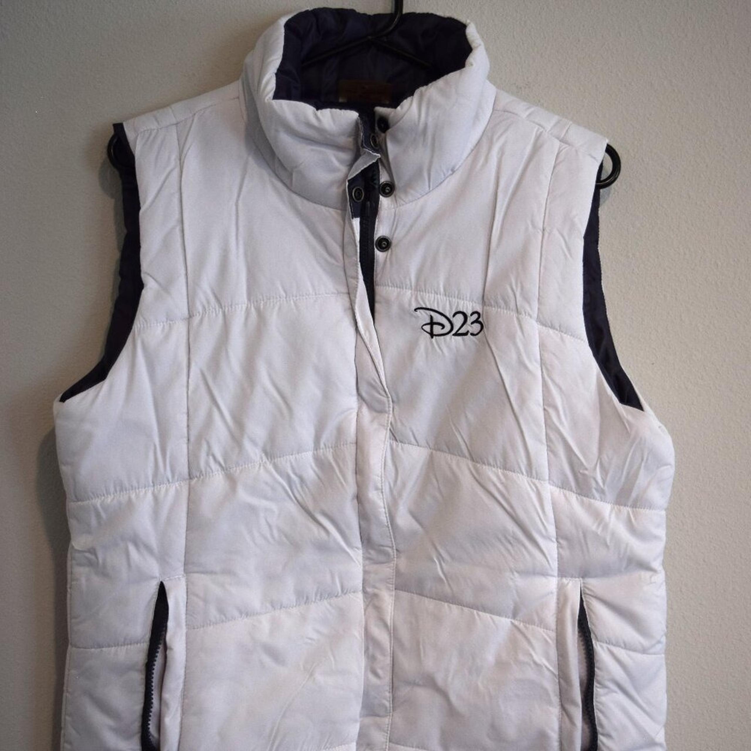 Women's Disney Official Fan Club Vest -D23 size XL