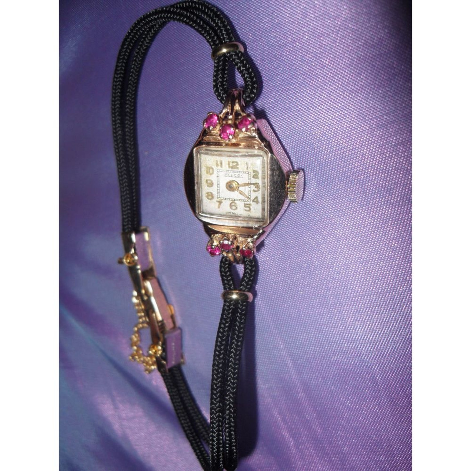 18 K. Solid Gold Rubies Antique Watch