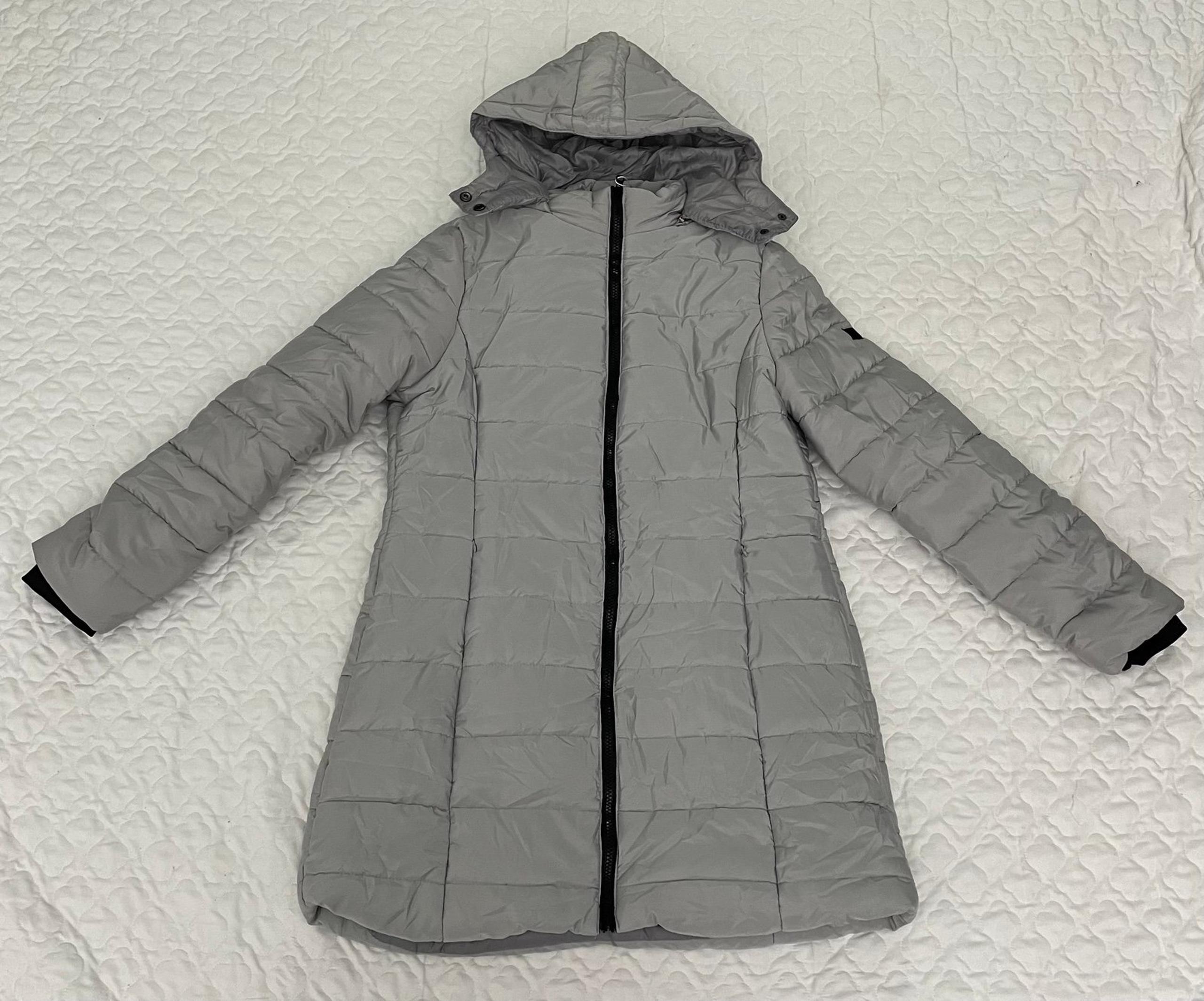 Women’s winter coat, Size M - Amazon