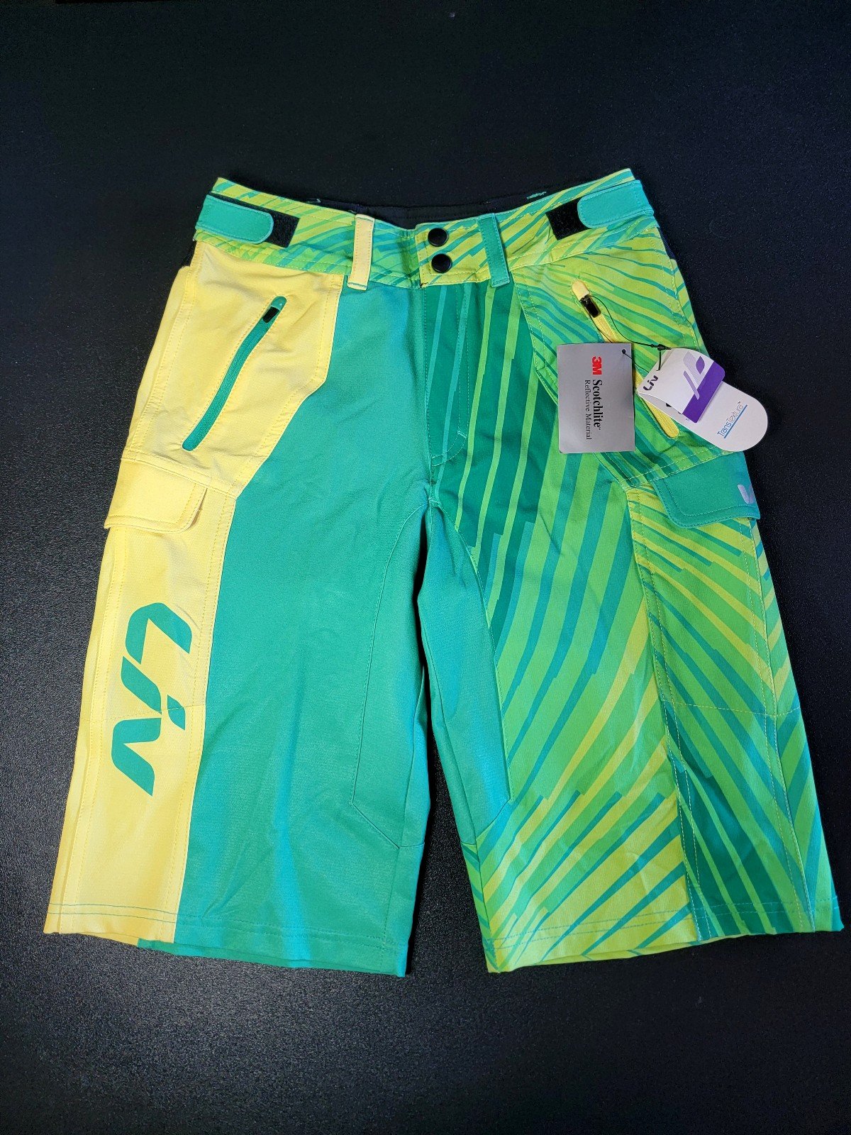 Womens LIV Cycling Shorts NWT Size XS