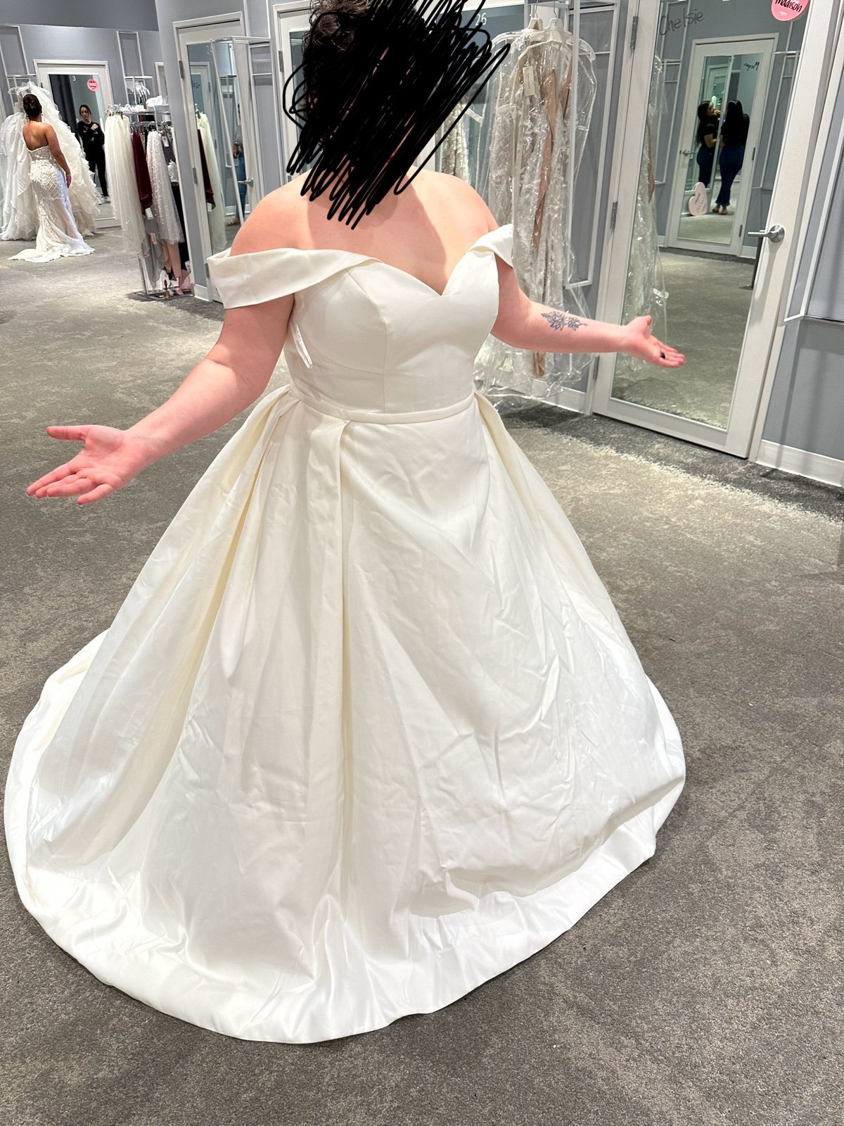 wedding dress size 18
