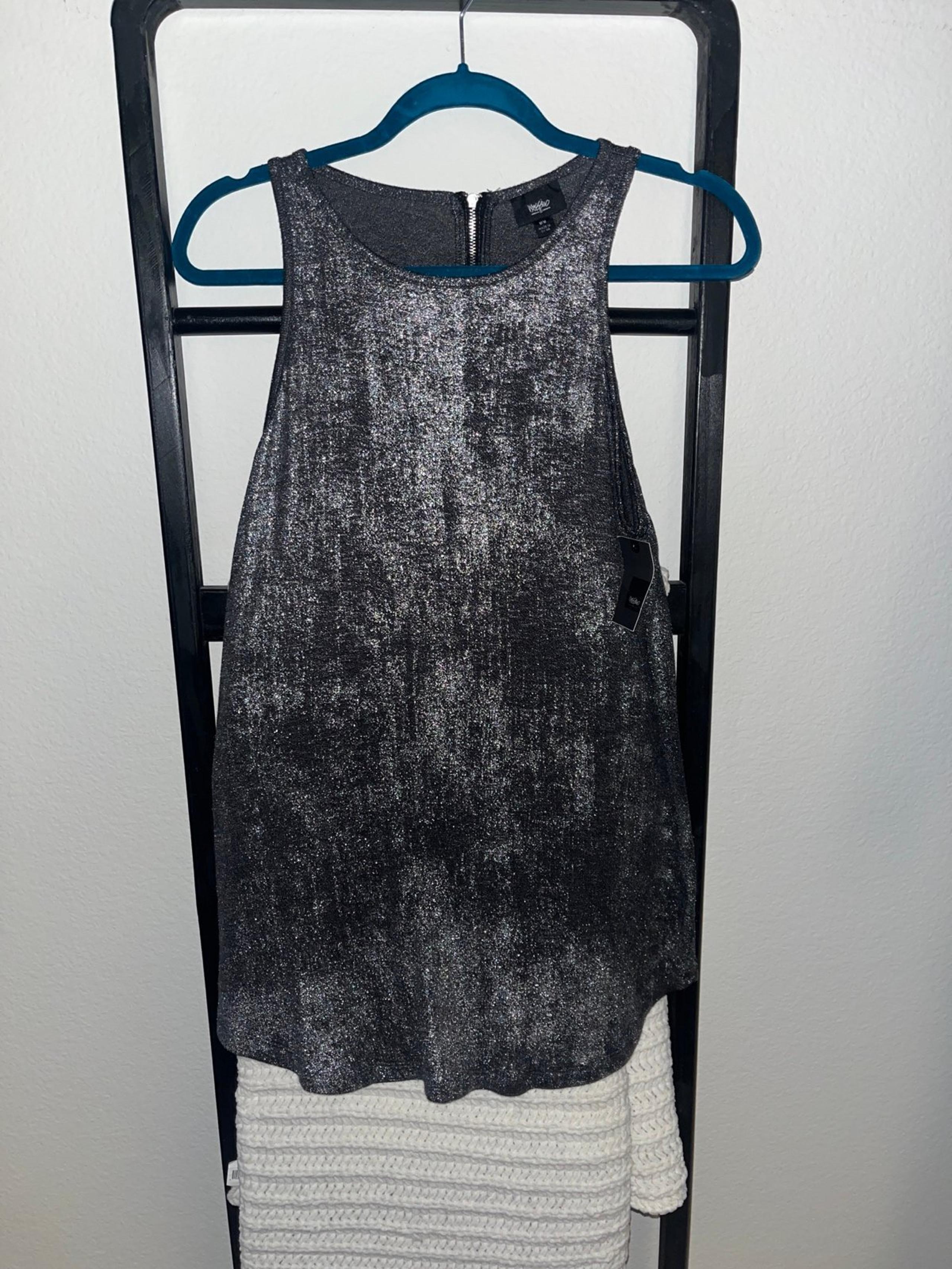 NWT Women’s Mossimo Metallic Tunic Tank Top - M