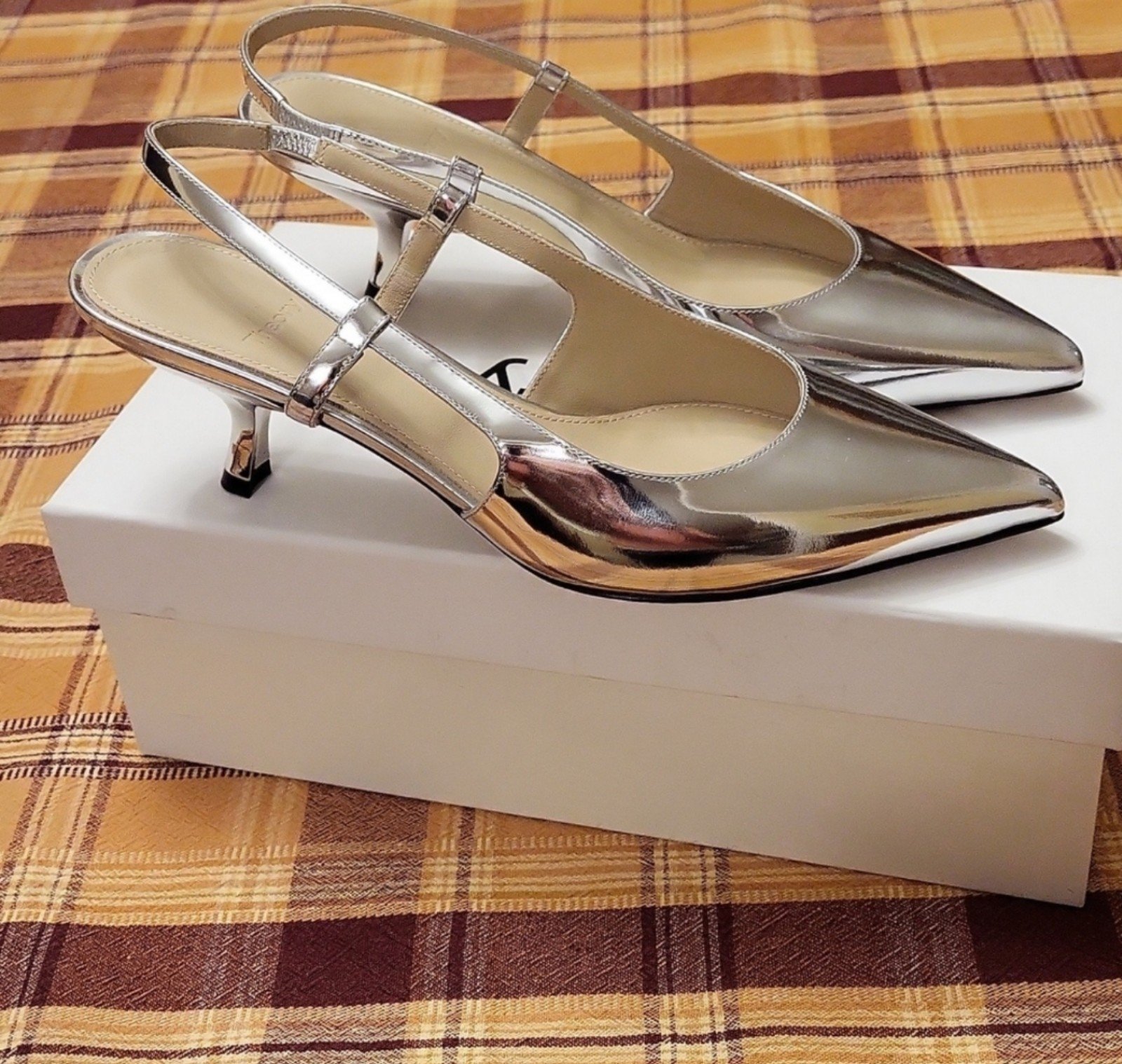 Theory Micro Slingback Pump In Metallic Leather In Silver,Italy