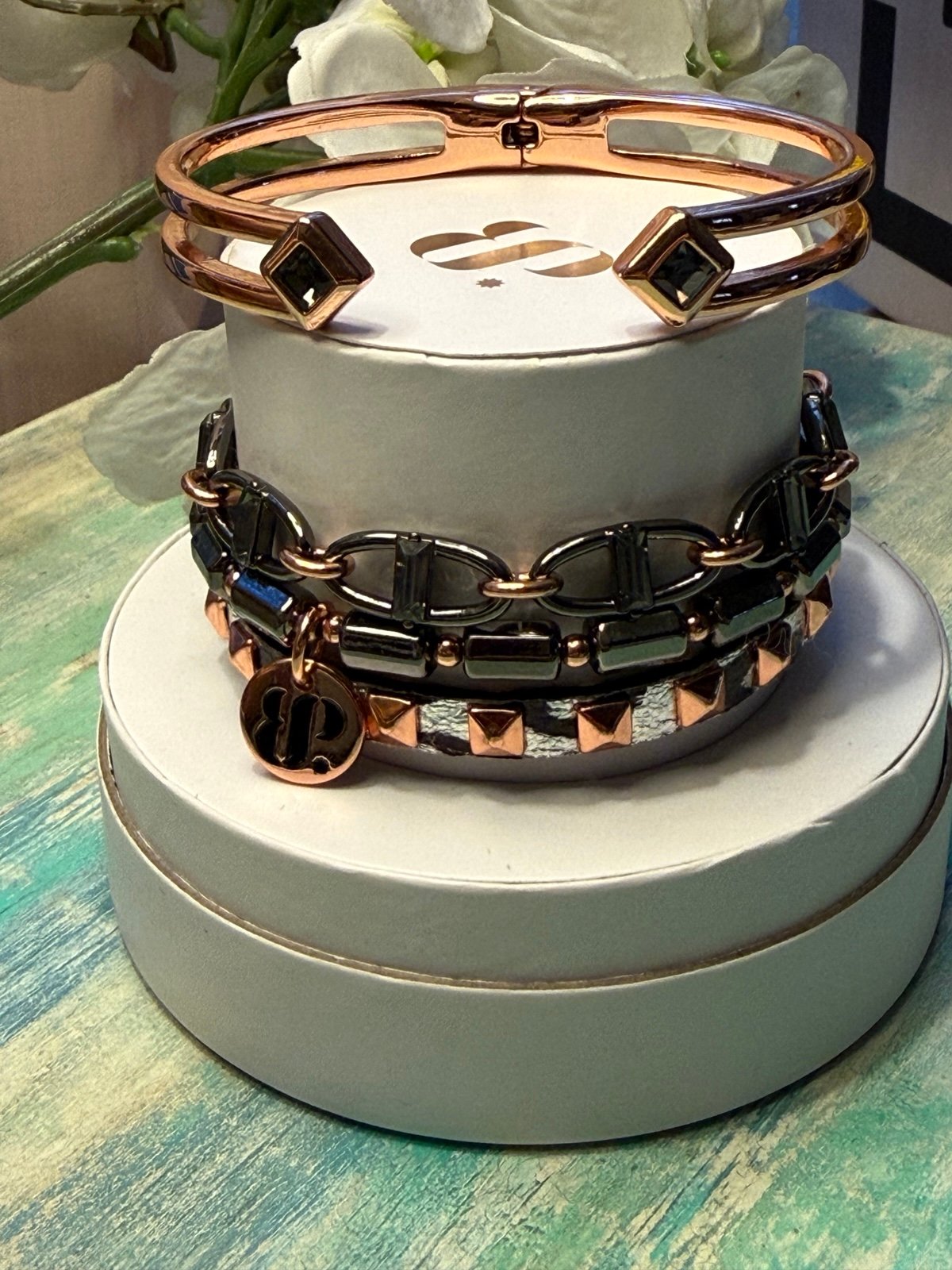 Bomb party Fall Stack 2024 “ Photo worthy moments” (NO BOX)