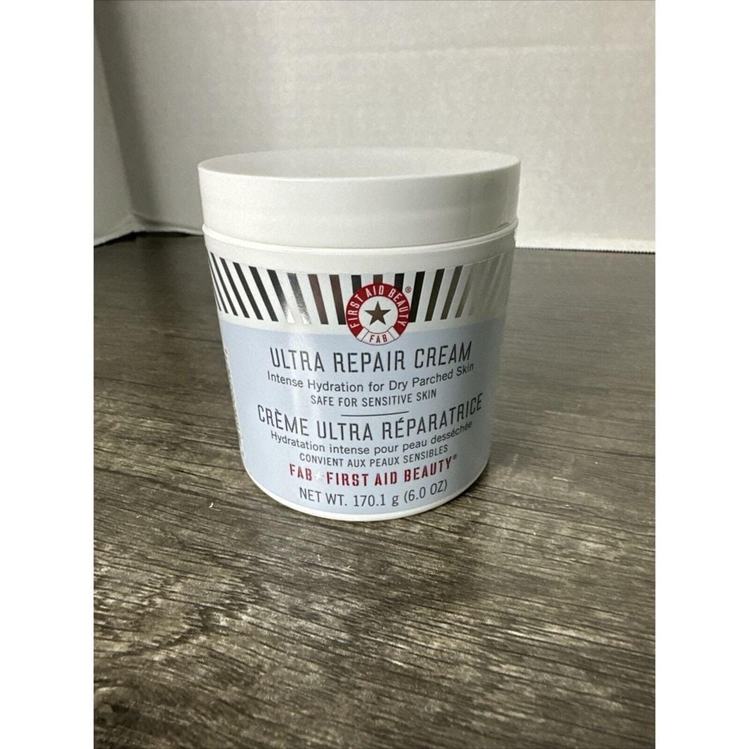 First Aid Beauty Ultra Repair Cream Intense Hydration for Dry Skin - 6oz