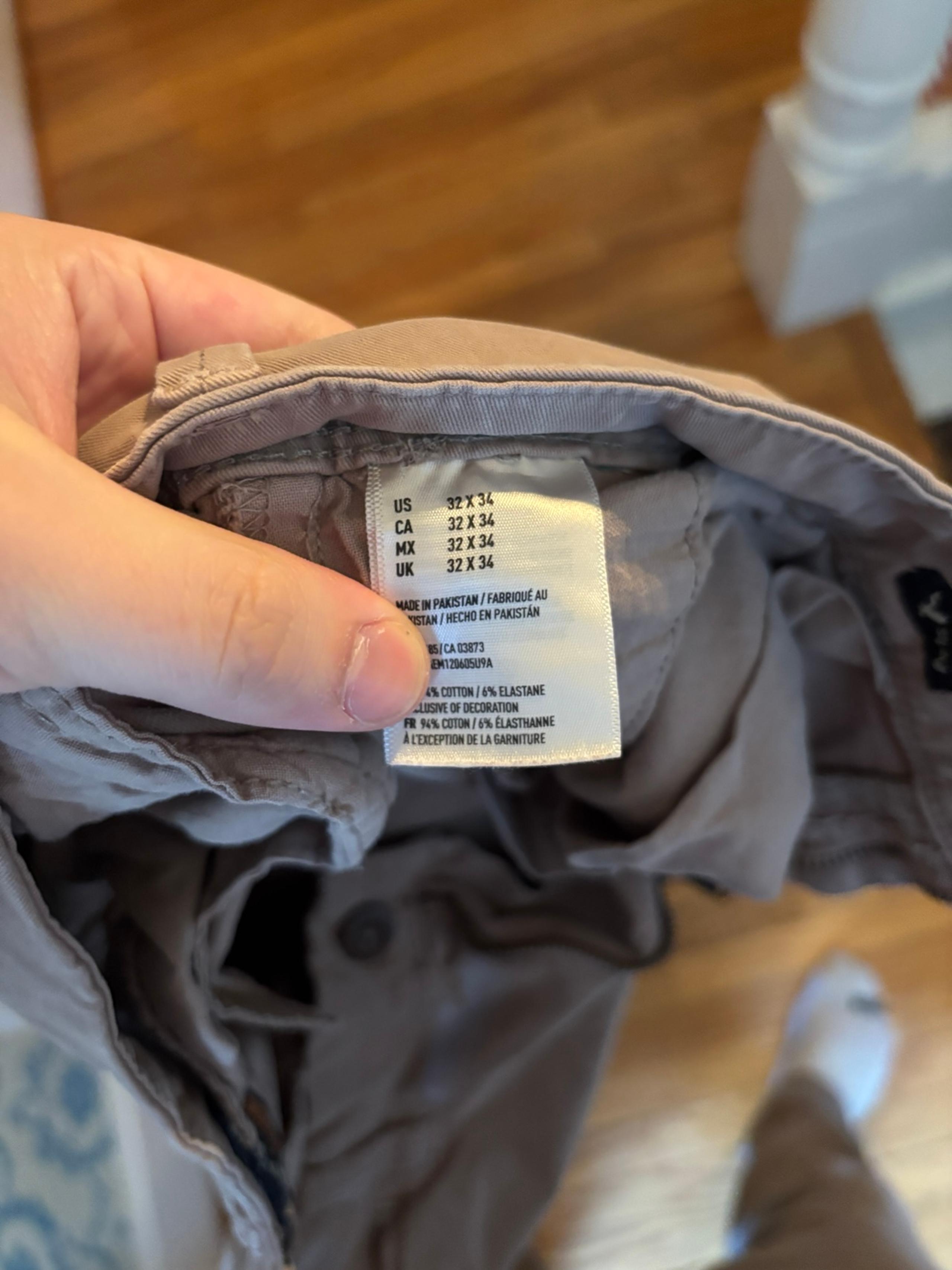 Men’s American Eagle Khaki Chinos