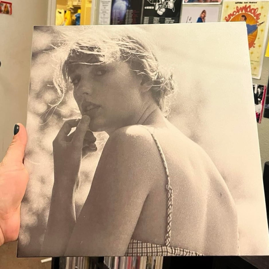 Taylor Swift - Folklore (Meet Me Behind the Mall Marbled Gray Pressing)