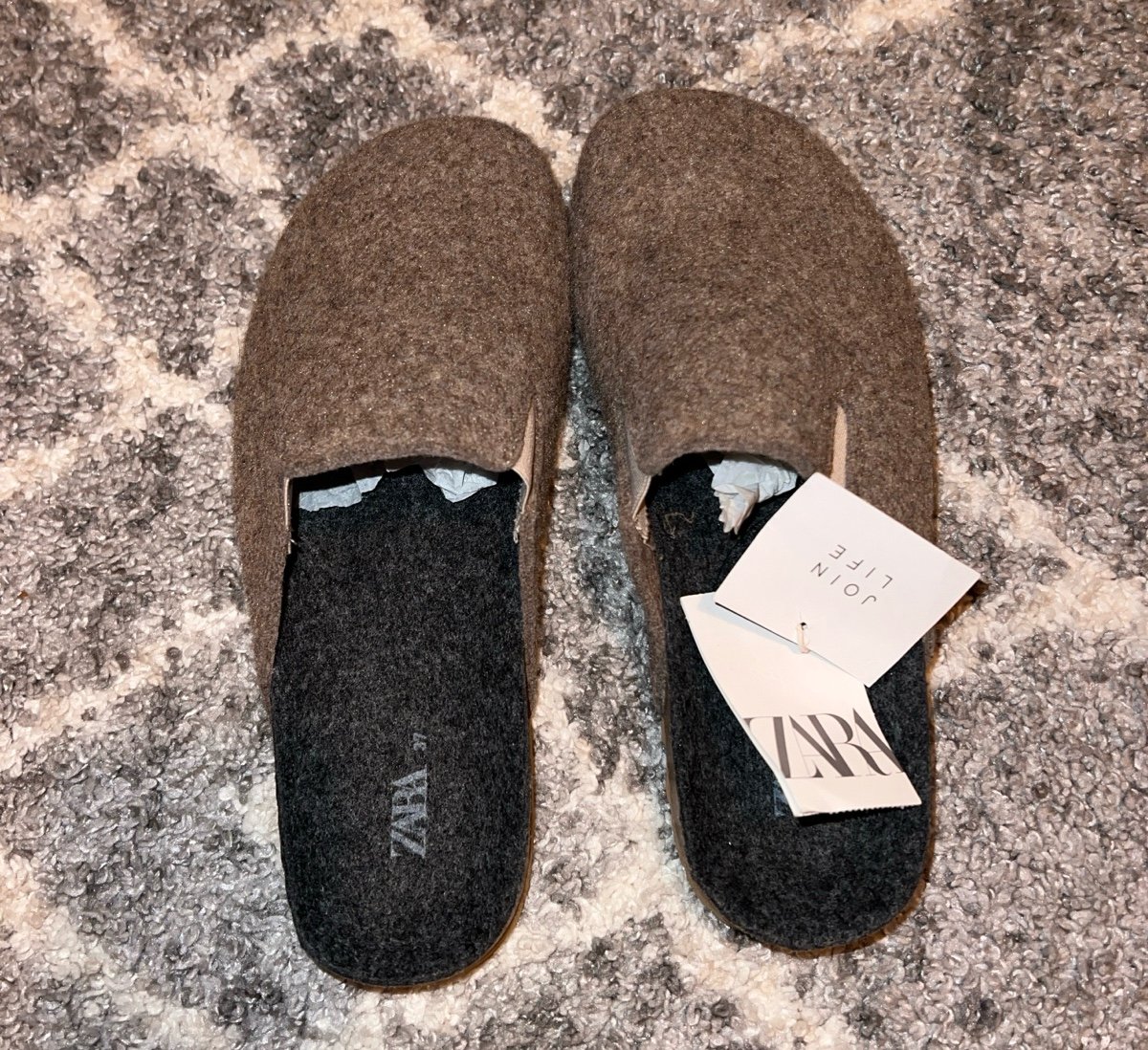 Slippers