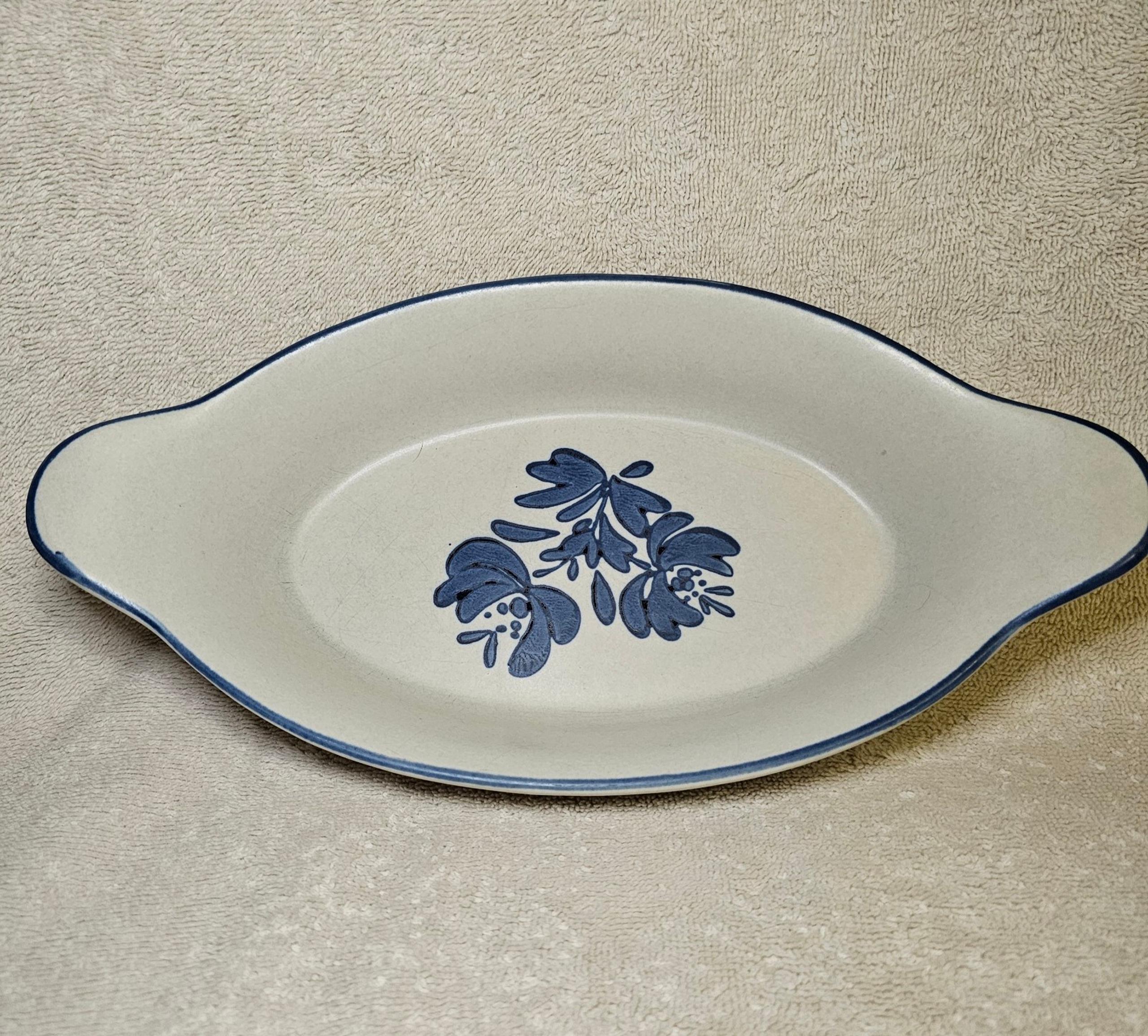Pfaltzgraff Yorktowne Ceramic Oval Casserole Dish #270 floral and beige