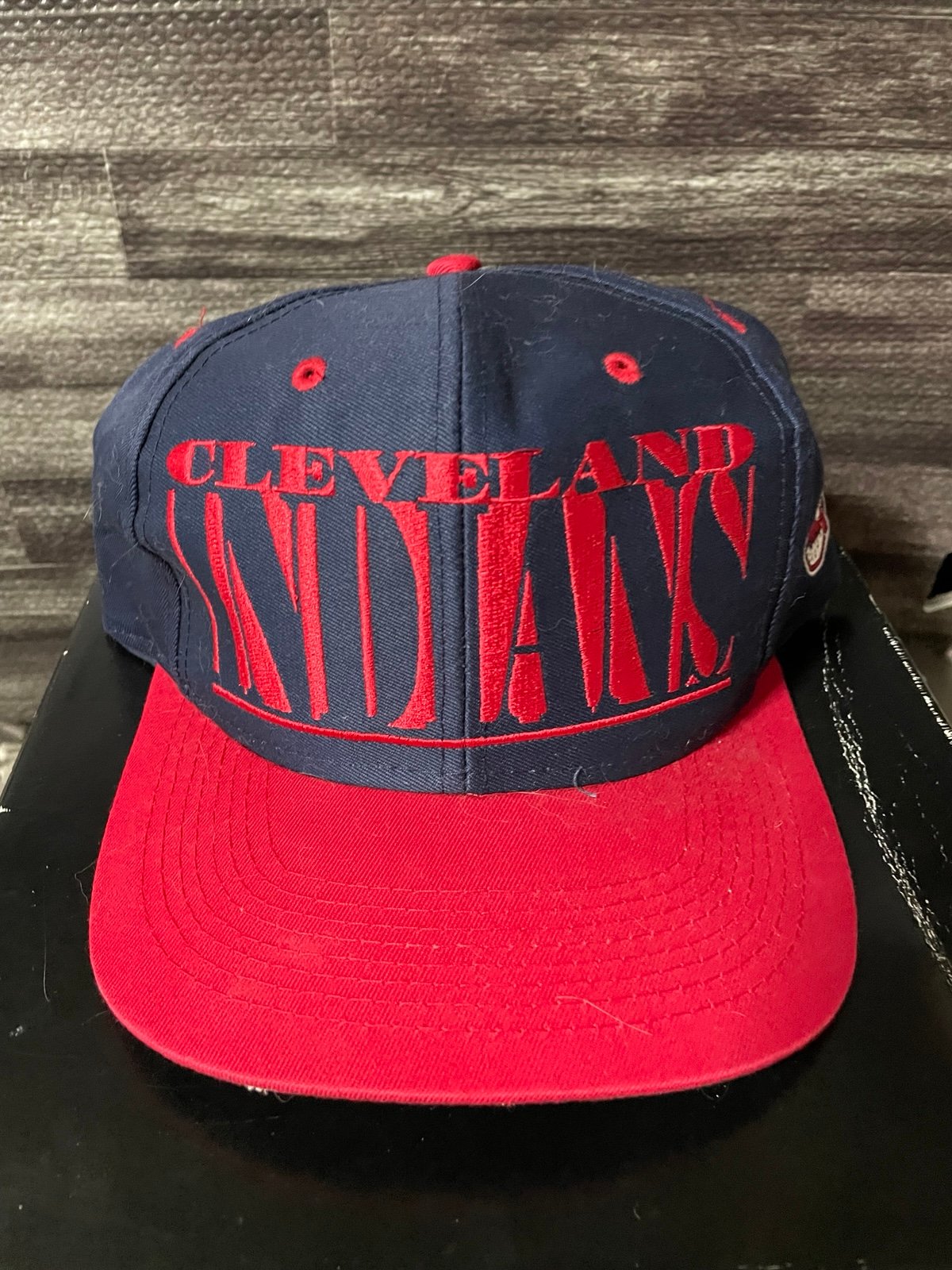 Vintage SnapBack Cleveland Indians script hat cap