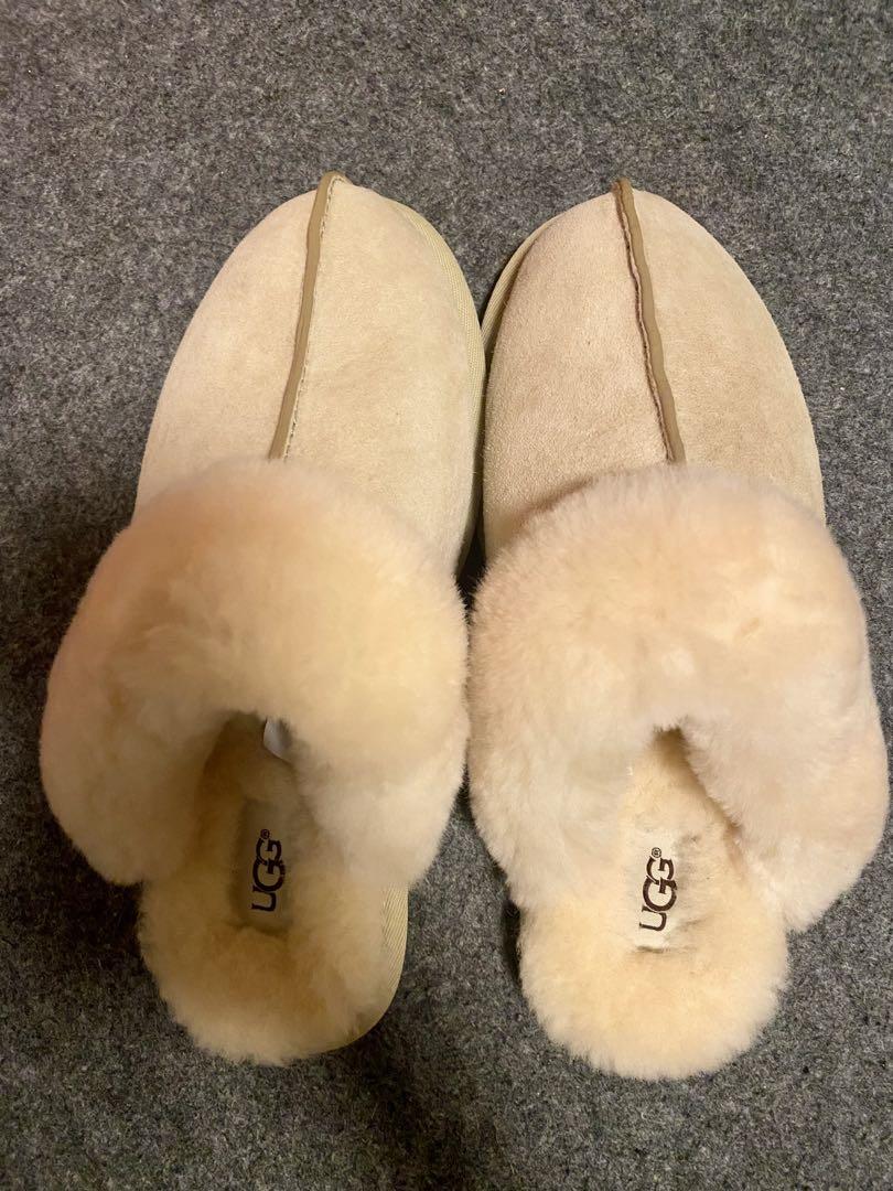 Unused Authentic UGG Beige Suede Slippers/Room Shoes