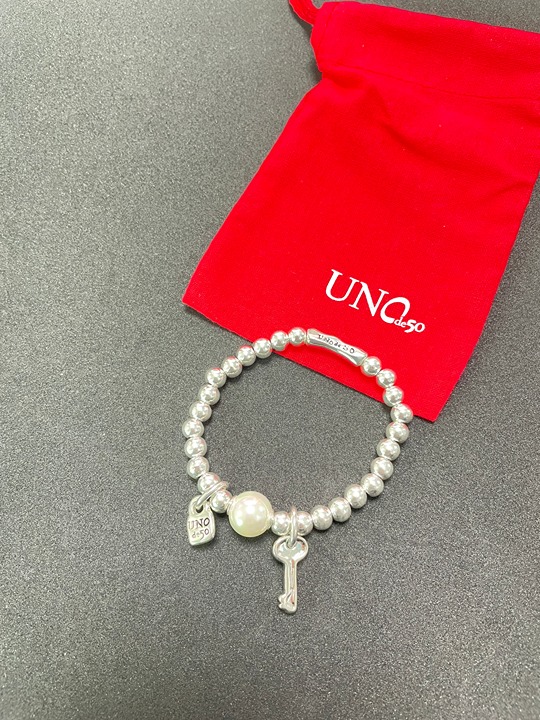NEW UNO de 50 Unisex Silver Llavestruz Key Pearl Logo Padlock Bracelet