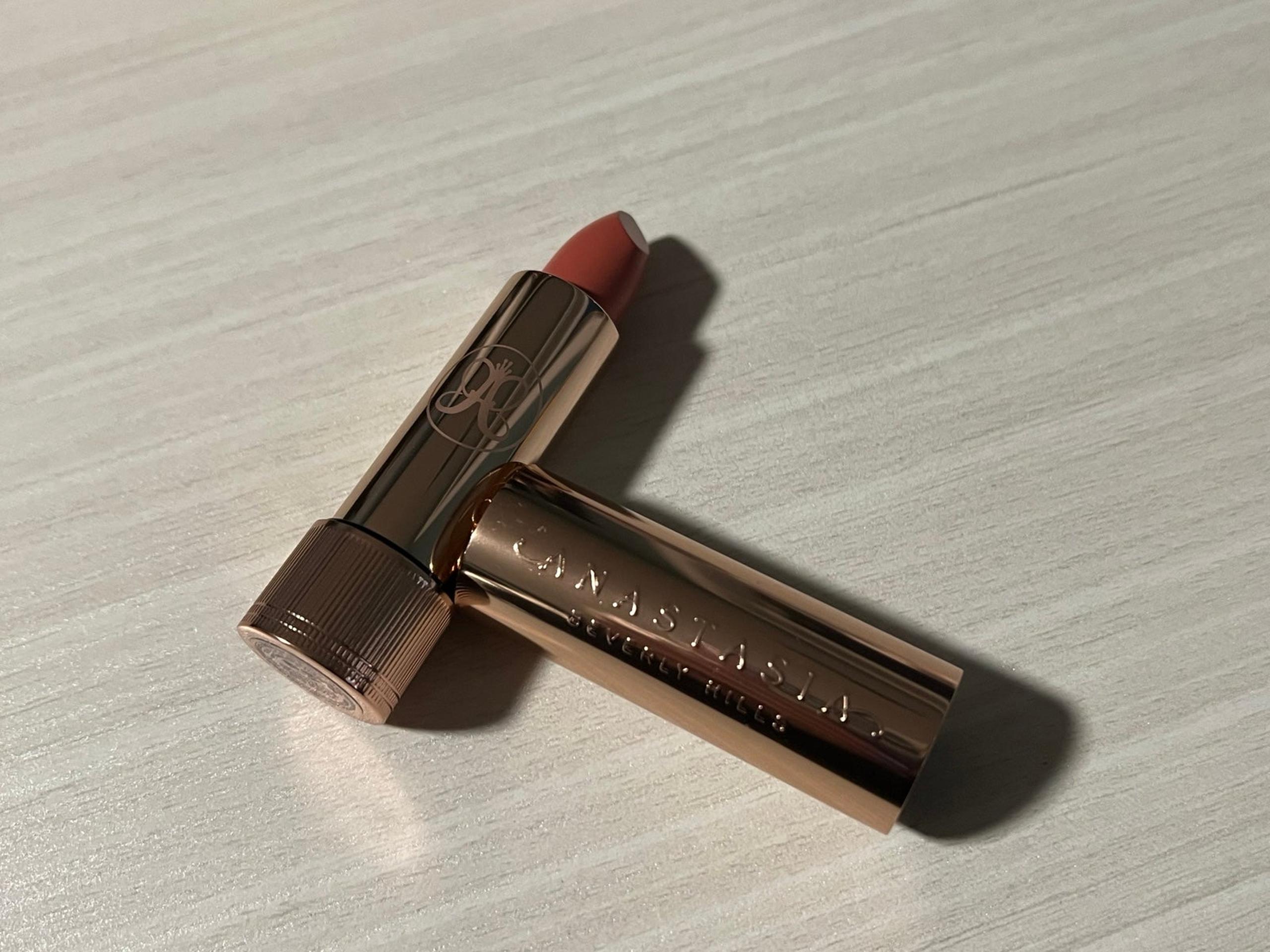 Anastasia Beverly Hills Satin Lipstick ~Peach Bud~ New!