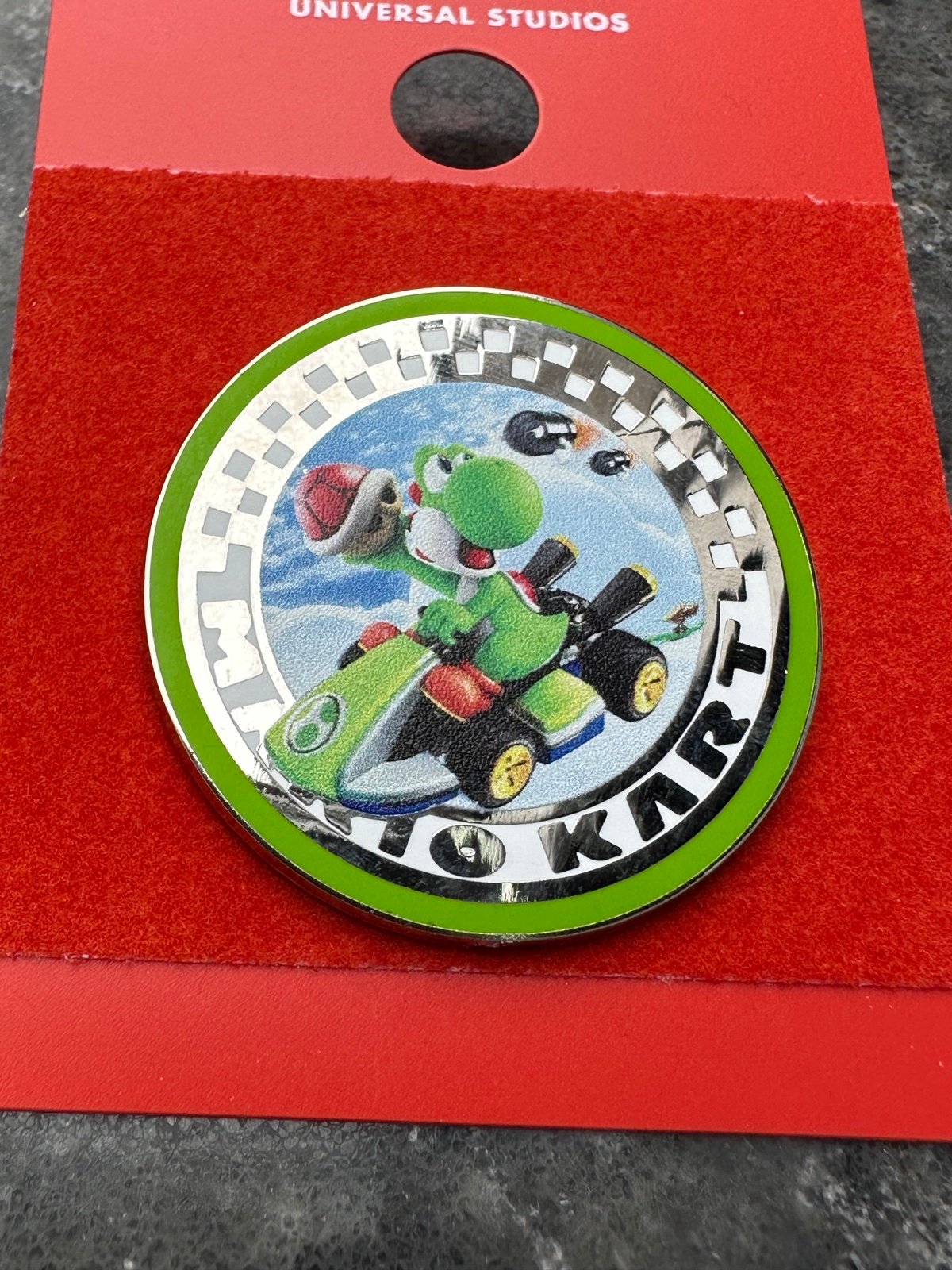 Universal Studios Hollywood Super Nintendo World Yoshi Pin Mario Kart Green Coin