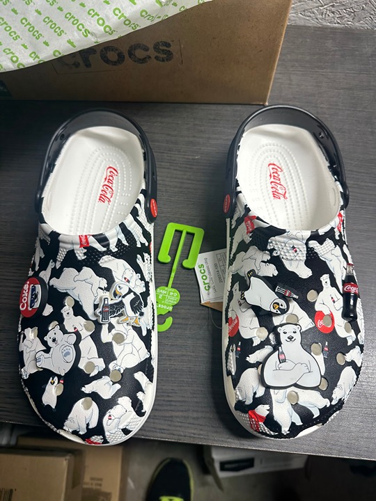 Crocs Classic Men’s Size 10 Coca-Cola (209314-100) Clogs New Black /White
