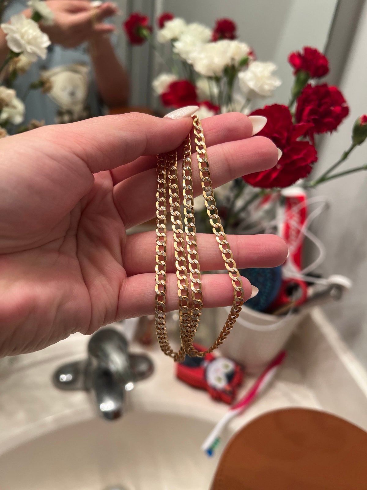 1 10K yellow gold Cuban link chain