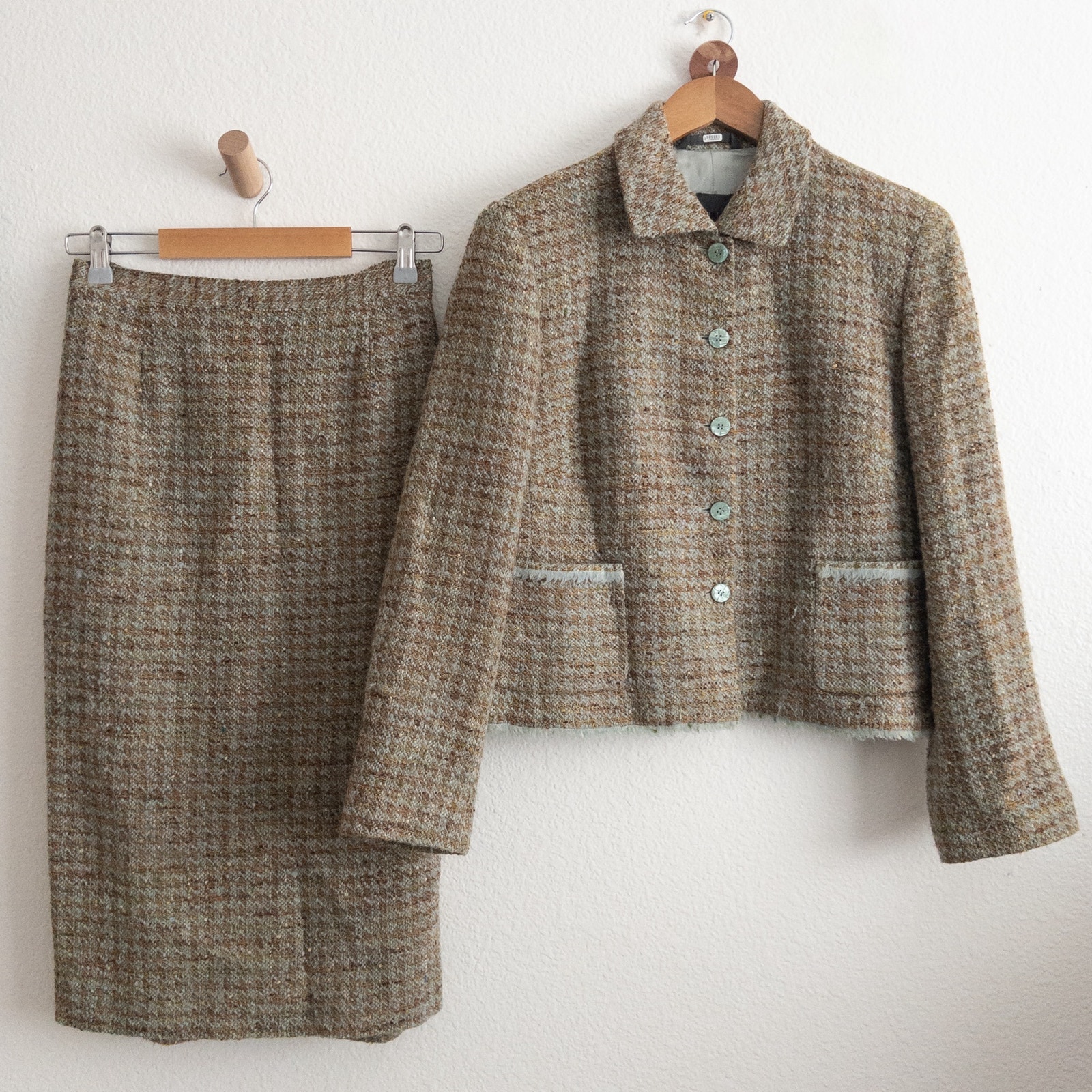 Ilia Juvenilia Touring Blue and Tan Tweed Suit Jacket and Skirt Size US 8