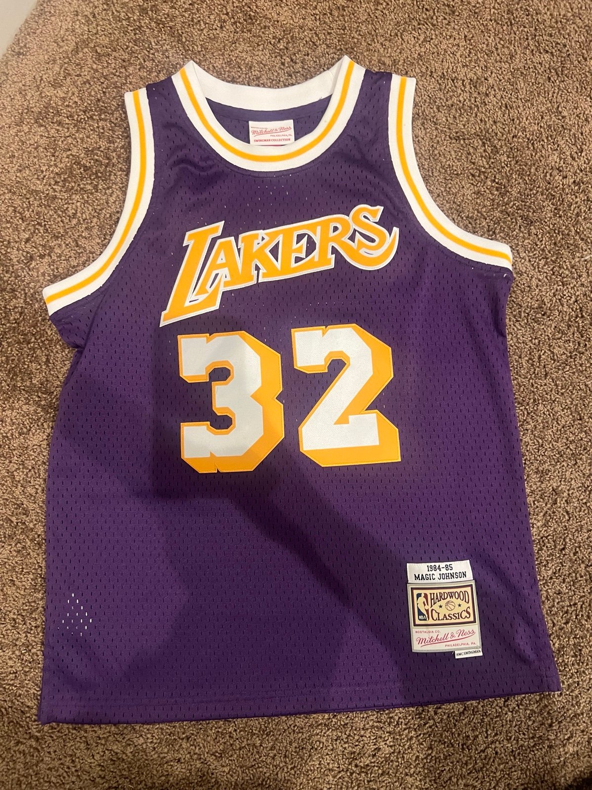 Mitchell & Ness Magic Johnson 1984-85 Los Angeles Lakers Jersey