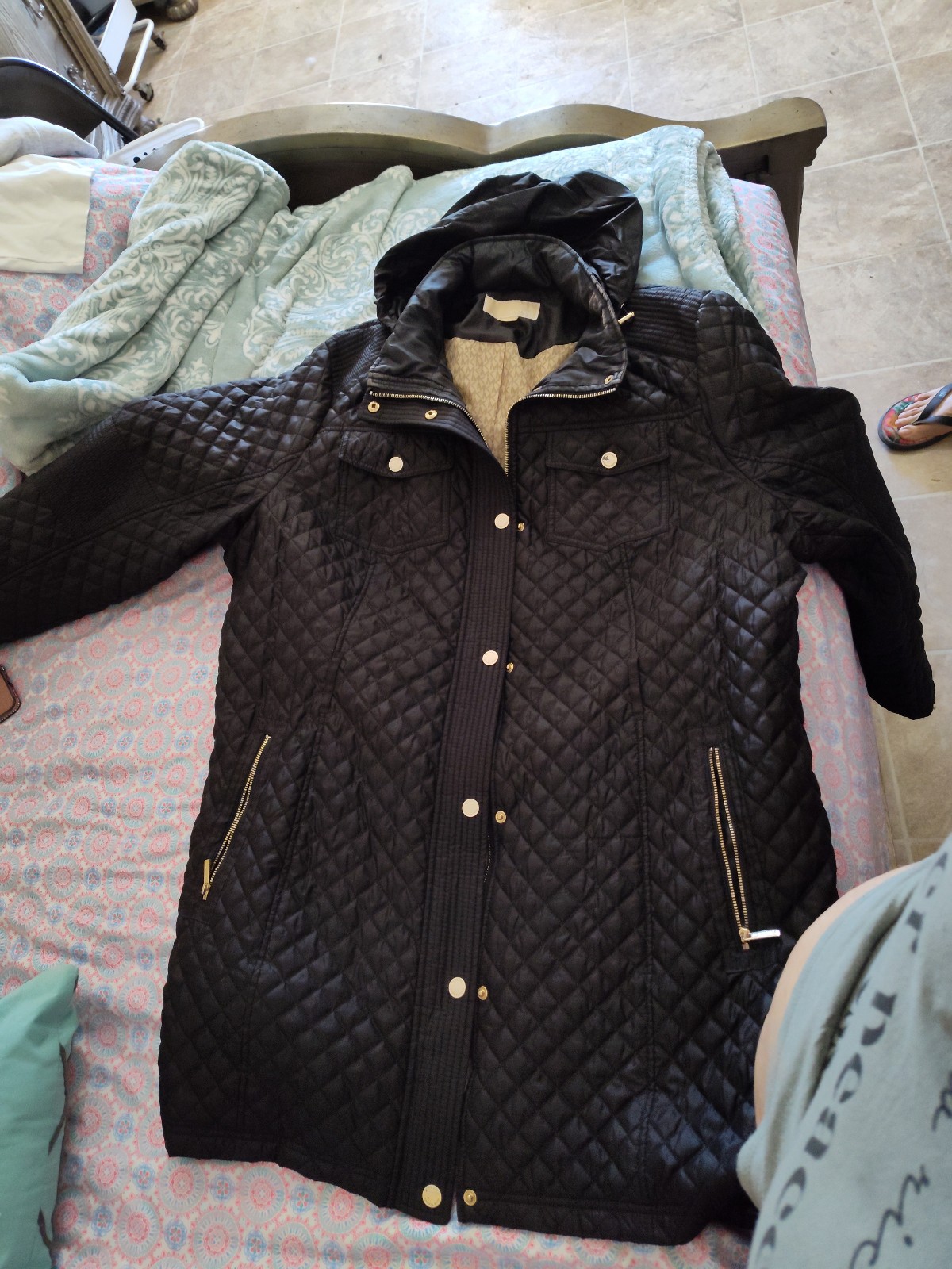 michael michael kors quilted satin puffer