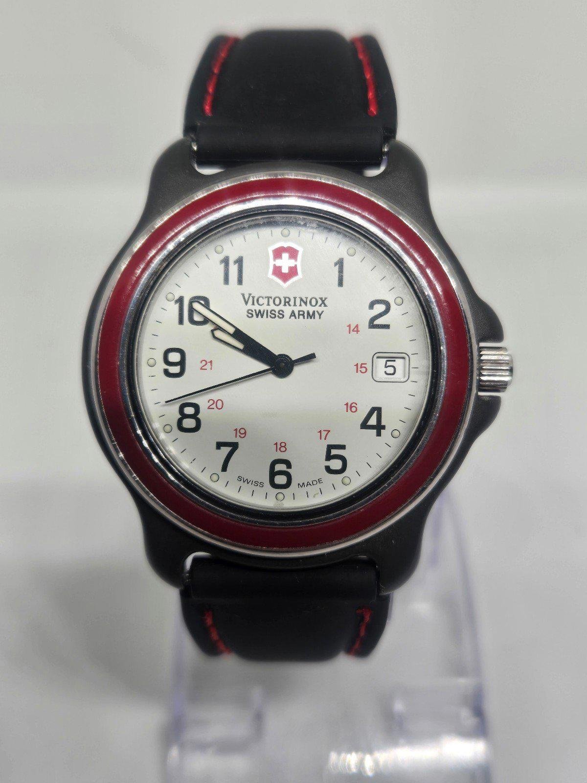 Victorinox Swiss Army 24221 Classic 39mm Men's Watch. New Band + Battery.