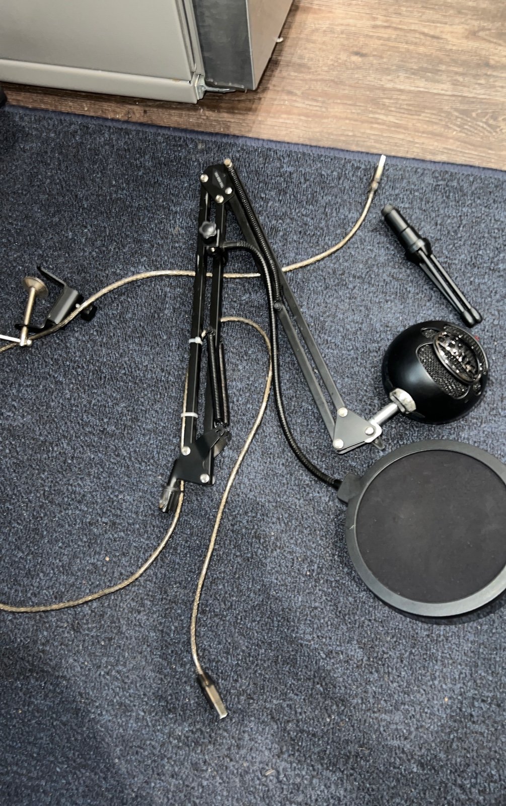 Blue snowball microphone