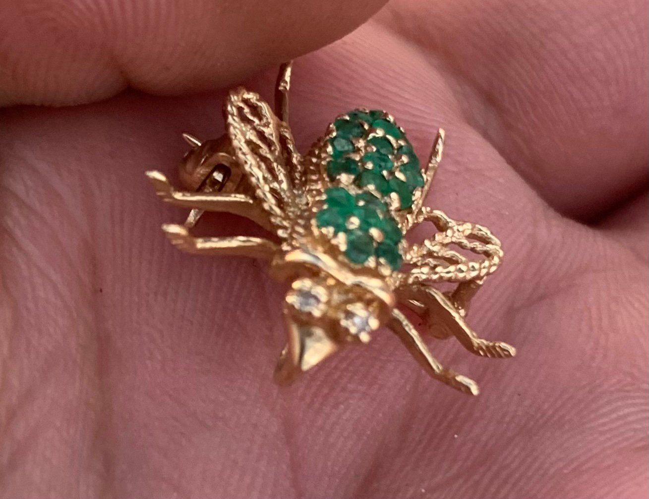 14k solid gold, emerald, and diamond pendant/Brooch
