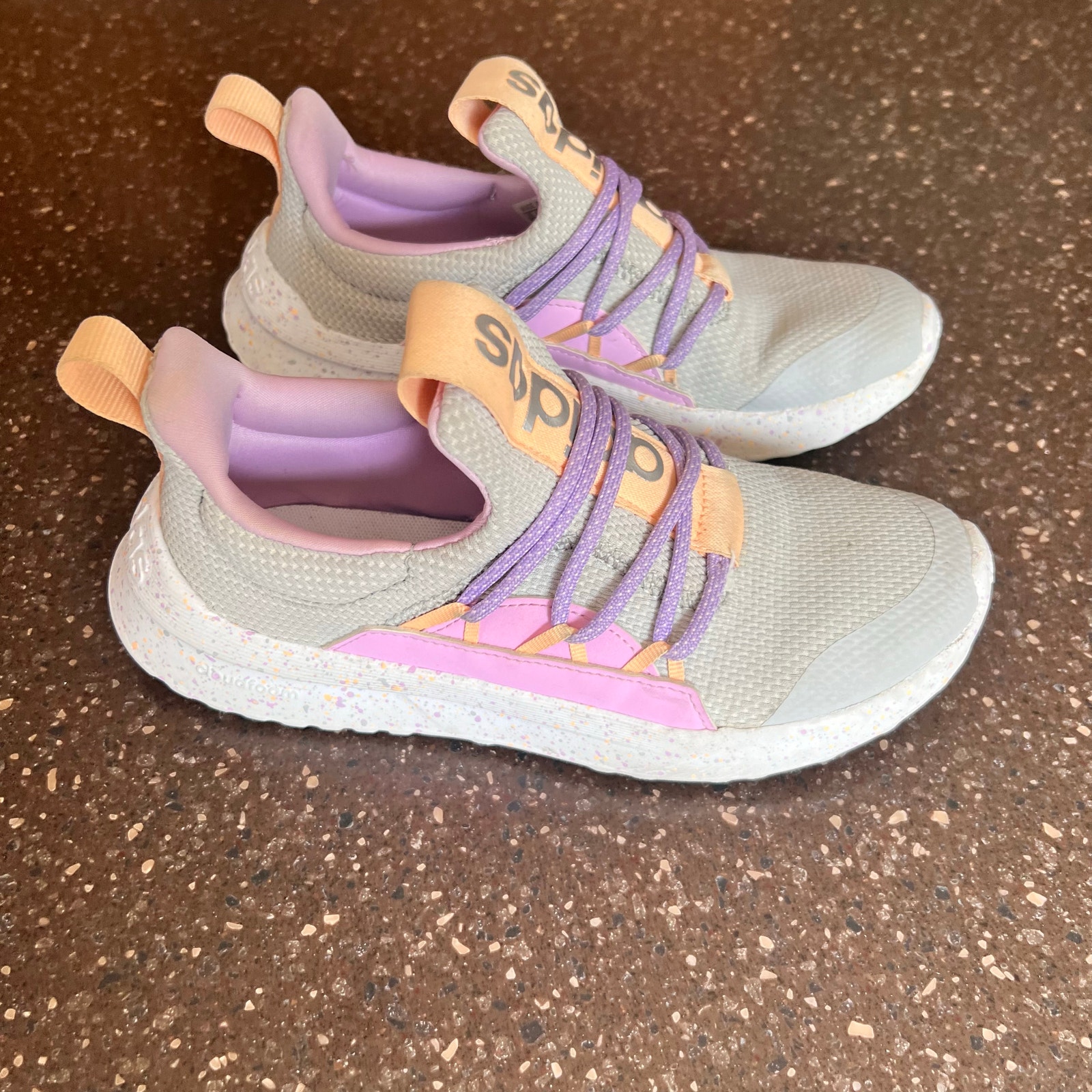 Adidas Lite Racer Adapt 5 Slip on Sneakers Tennis Shoes Girls Shoes size 2.5