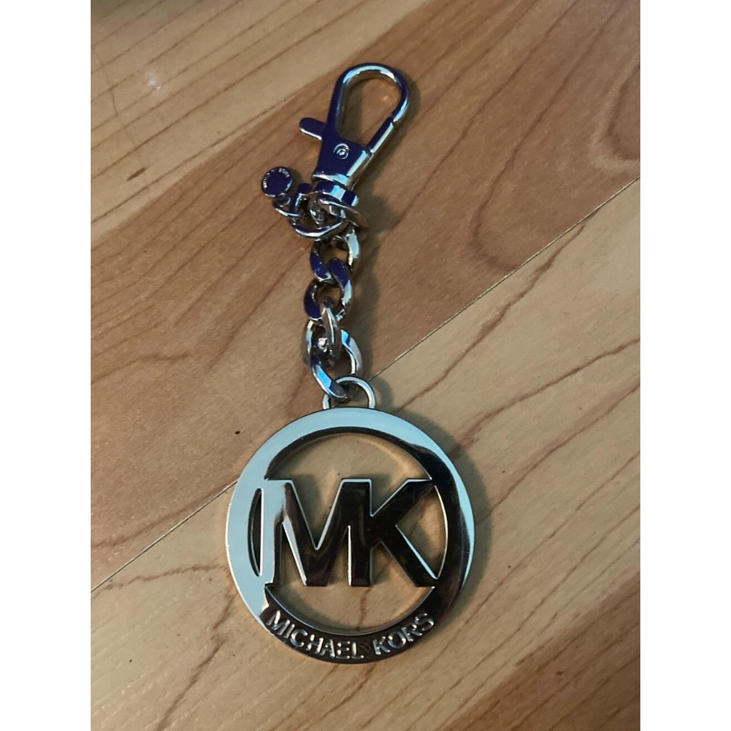 Silver Tone Key Chain Keychain Logo Circular Bag Charm Pendant Fob - Michael Kors