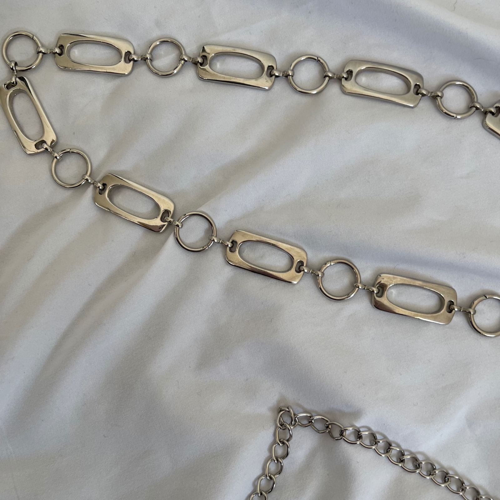 Vintage Style SIlver Tone Y2K Chain Belt