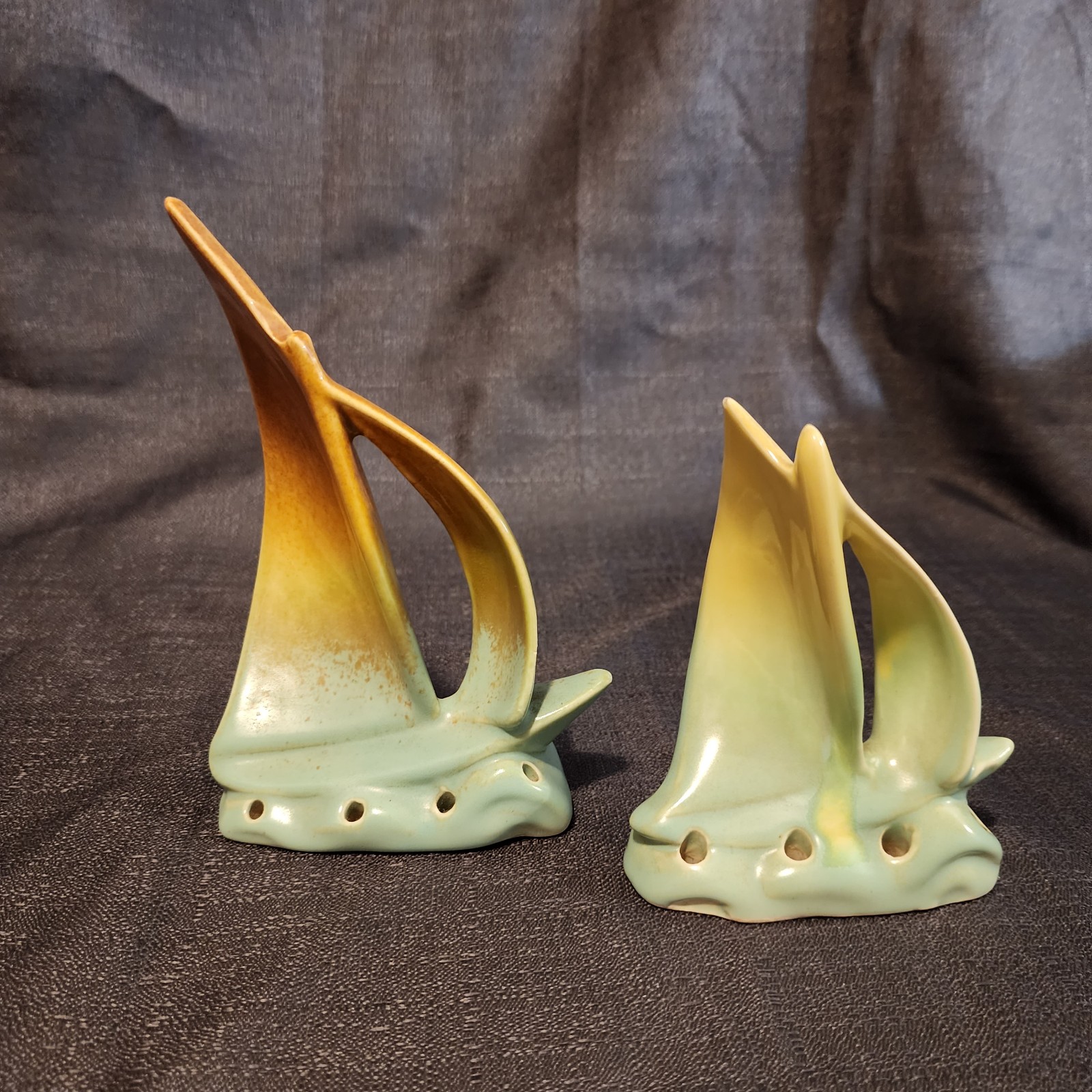 Vintage Virgil Haldeman Pottery Frogs, Pair.