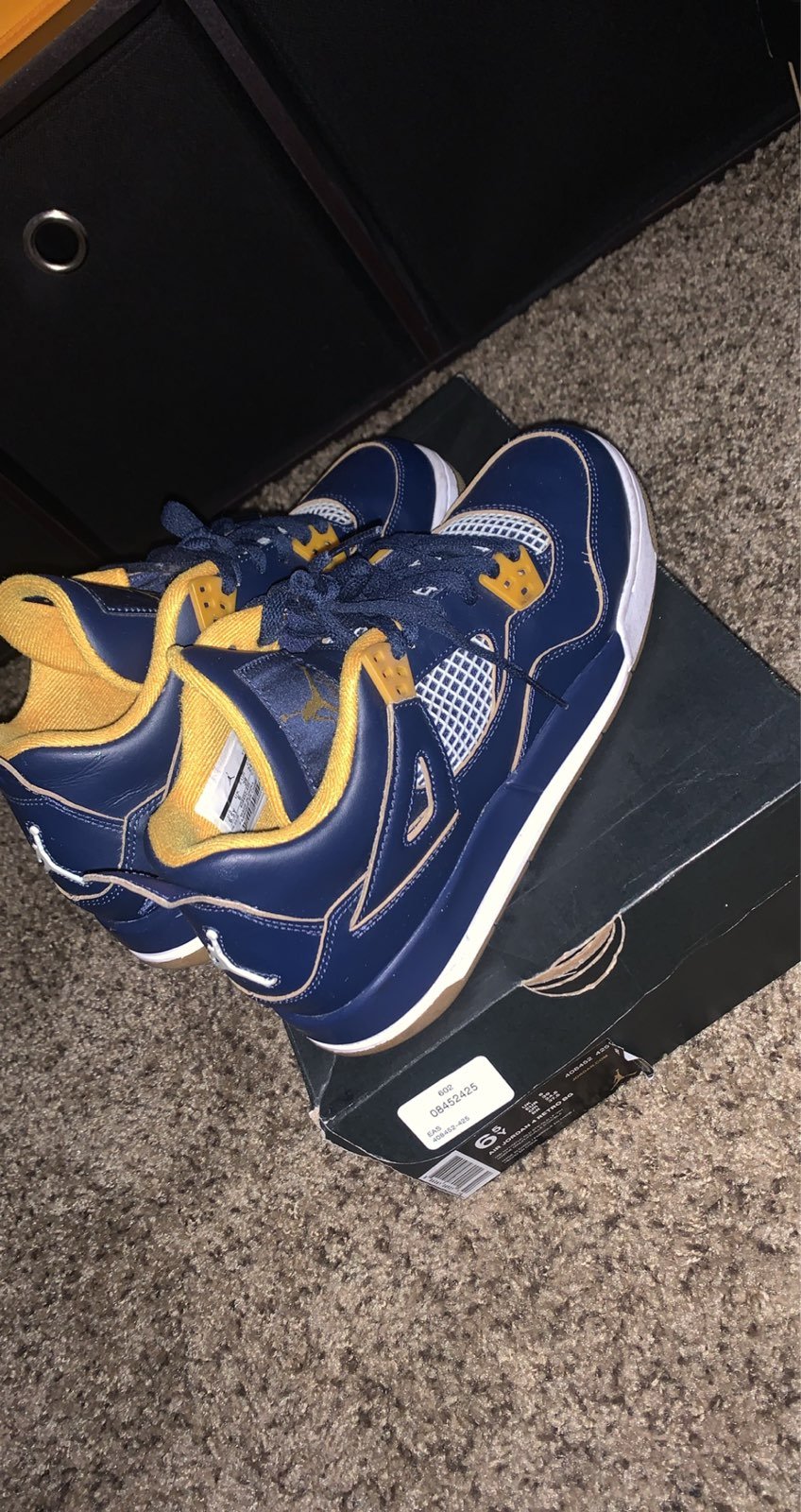 Jordan 4