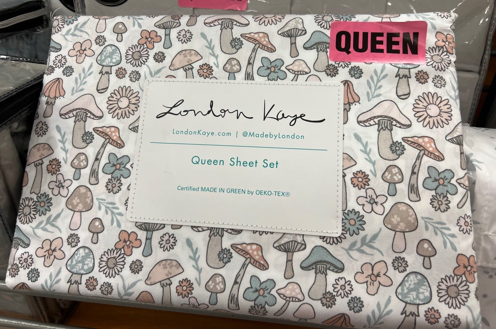 Mushroom Queen Sheet Set
