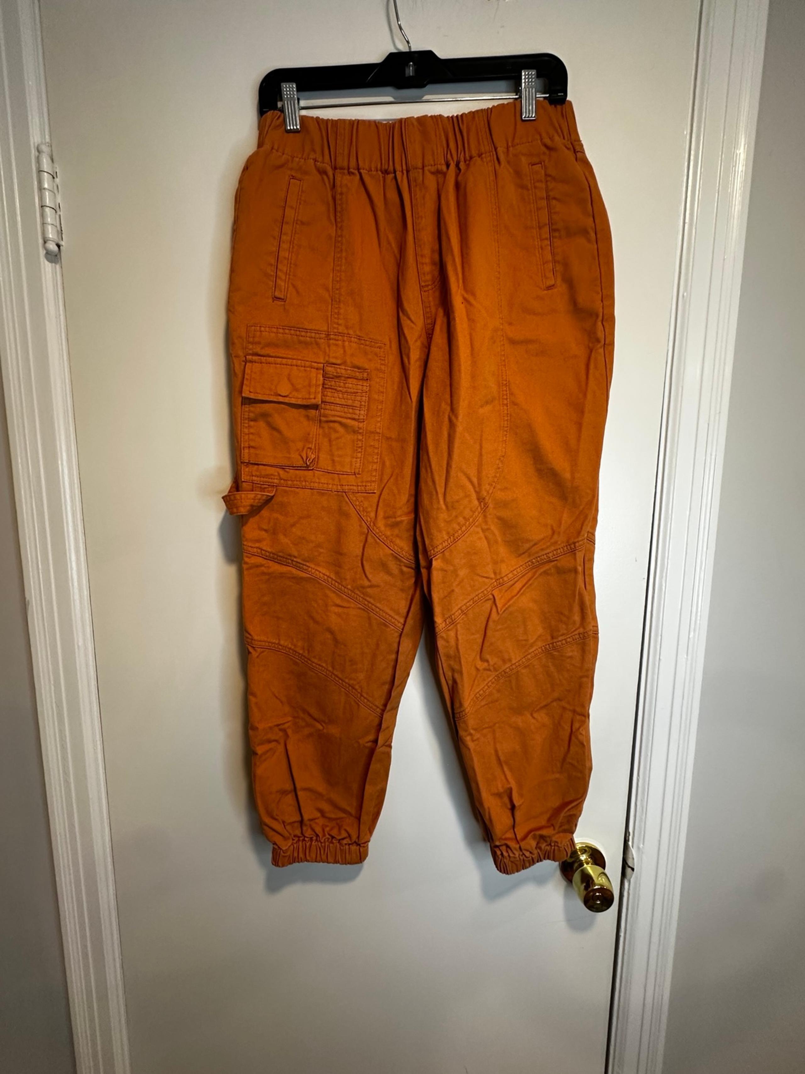 Forever 21 Women’s Elastic Orange Baggy Cargo Pants. Multiple Pockets. Large.