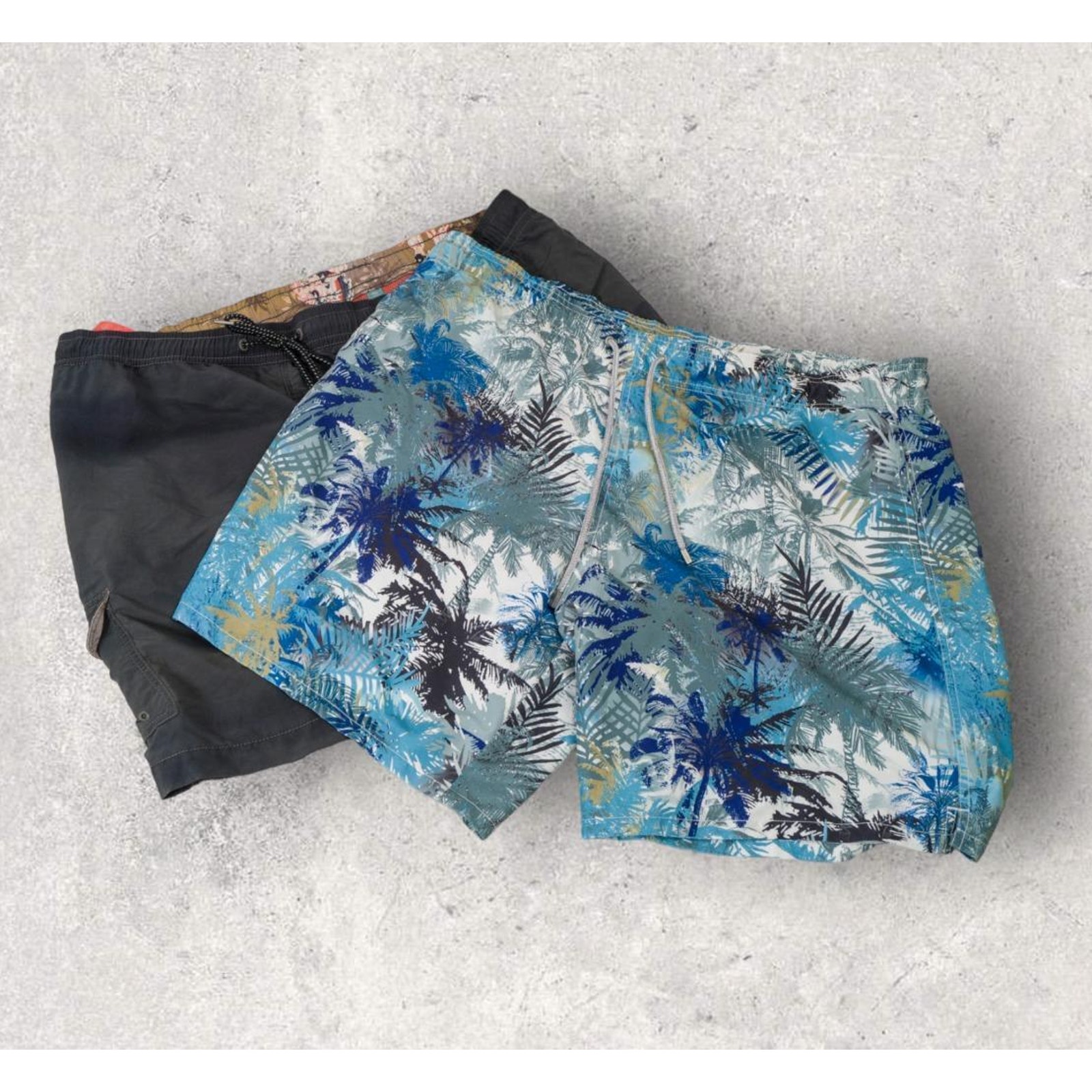 Lot of 2 Bugatchi Uomo Tommy Bahama Swim Trunks Men's XXL 2XL Board Shorts
