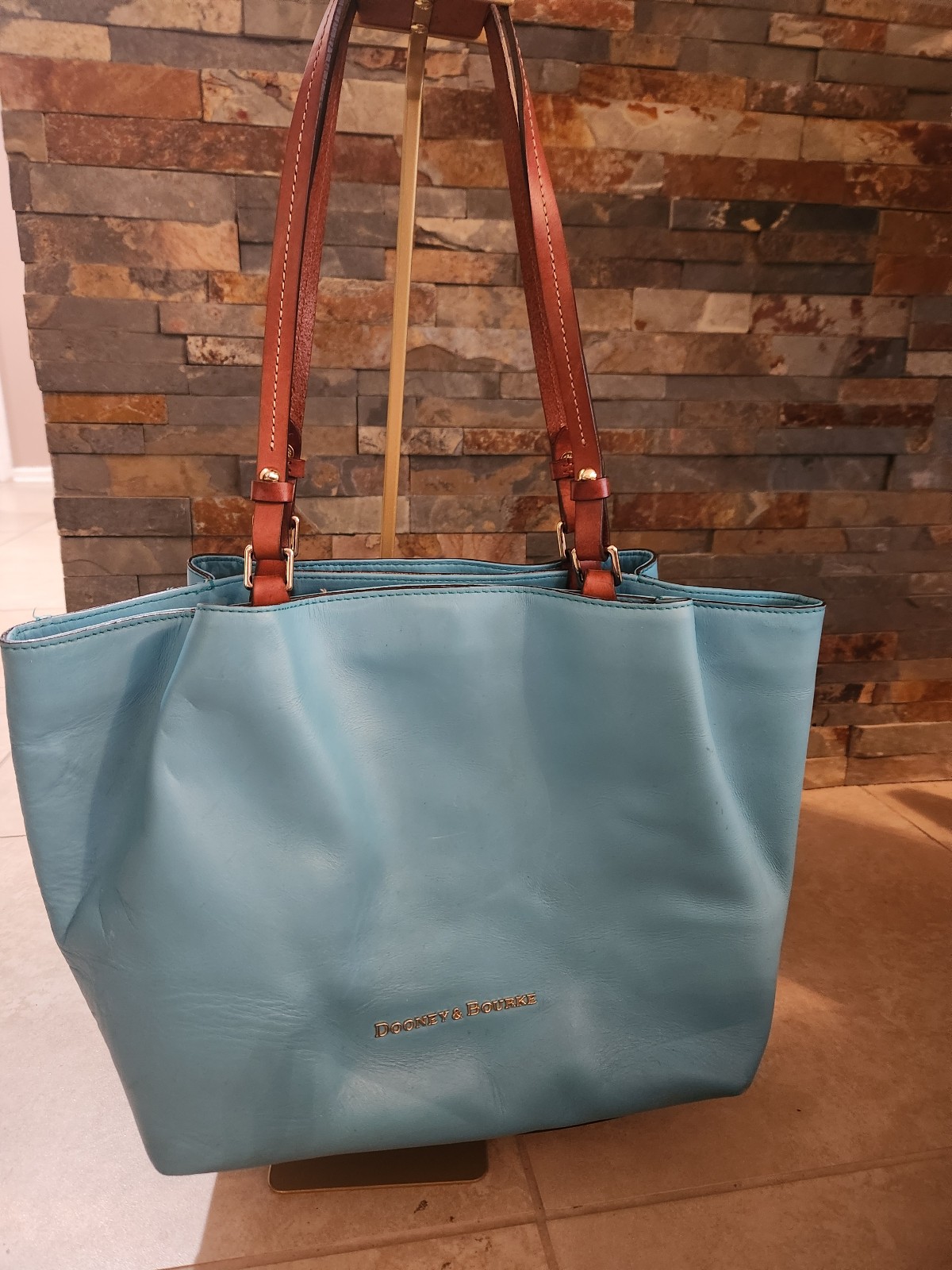 Dooney And Bourke City Flynn Blue Leather Shoulder Bag