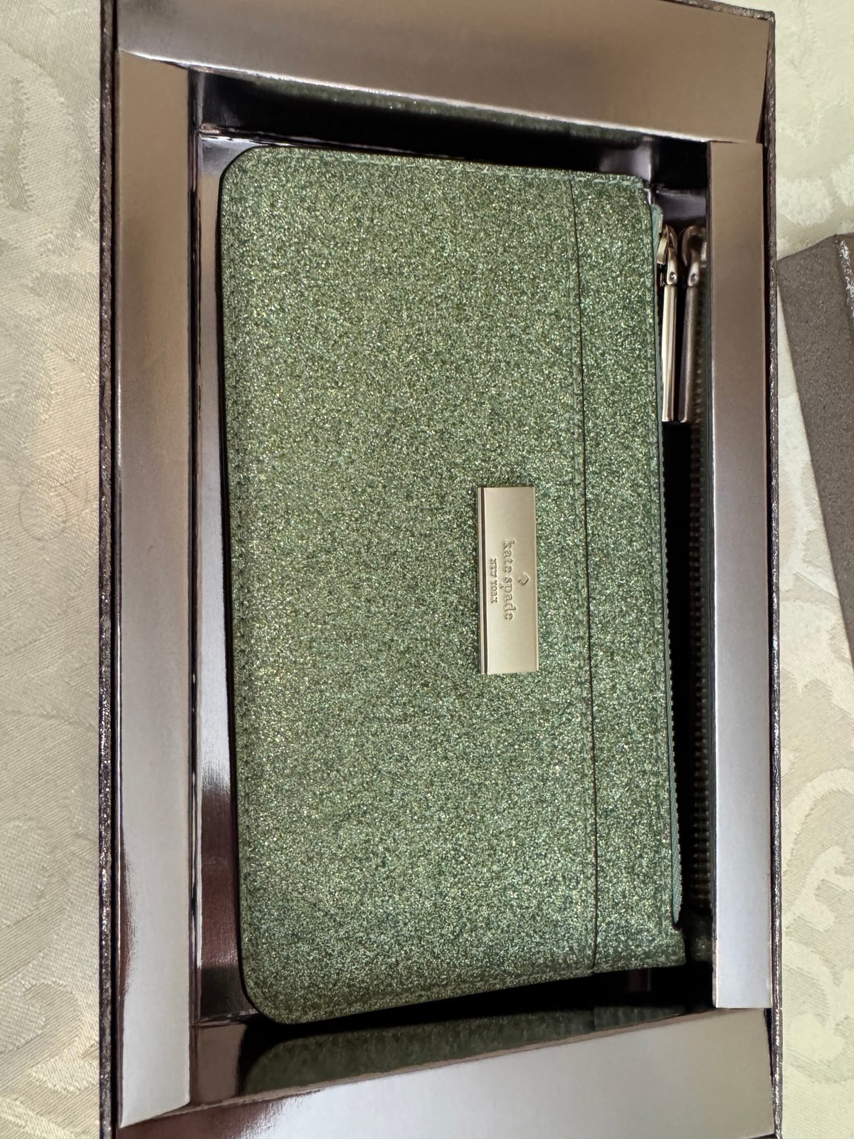 NEW Kate Spade Green Glitter card holder